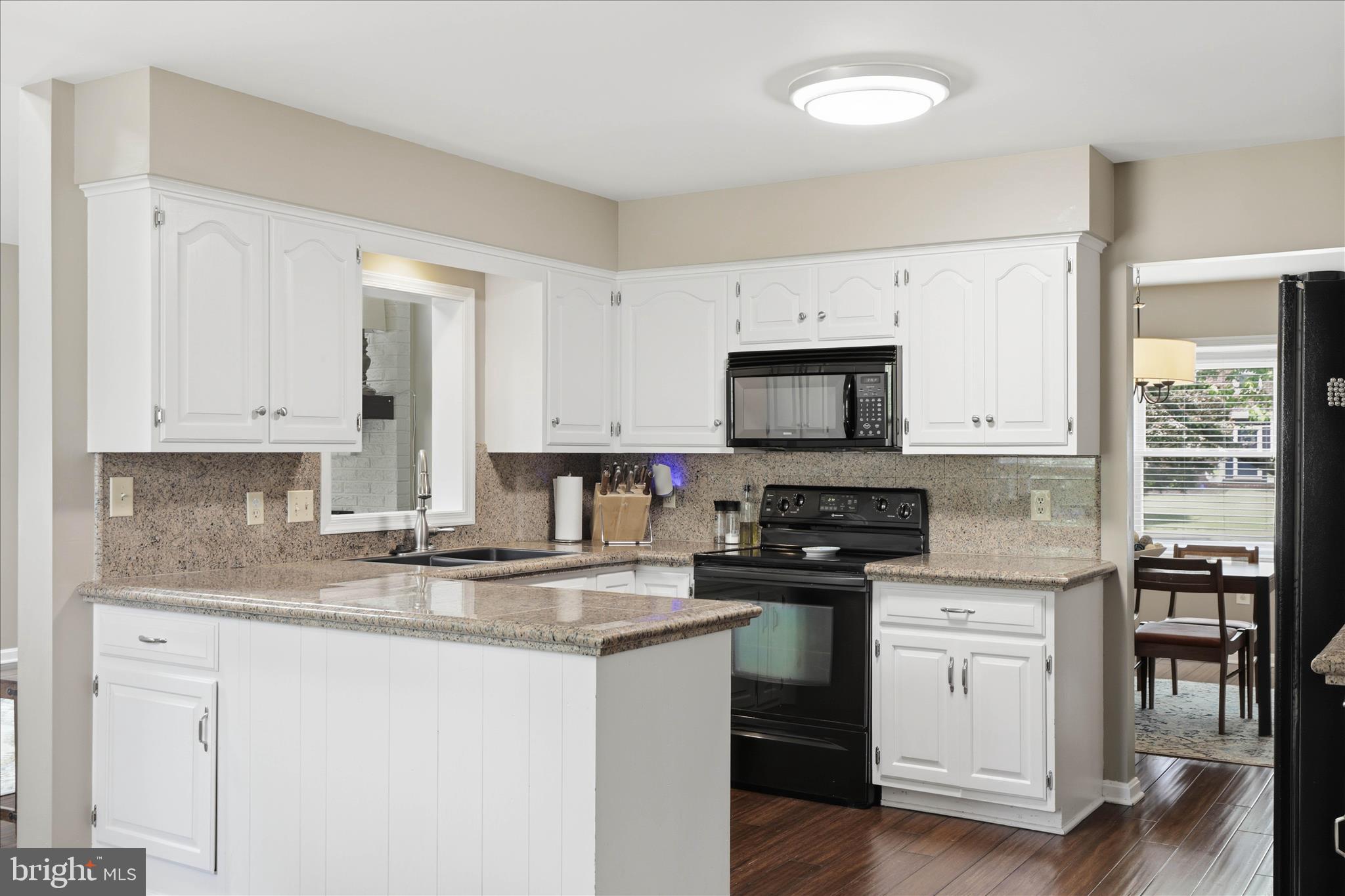 HOFFMAN HEIGHTS - Residential