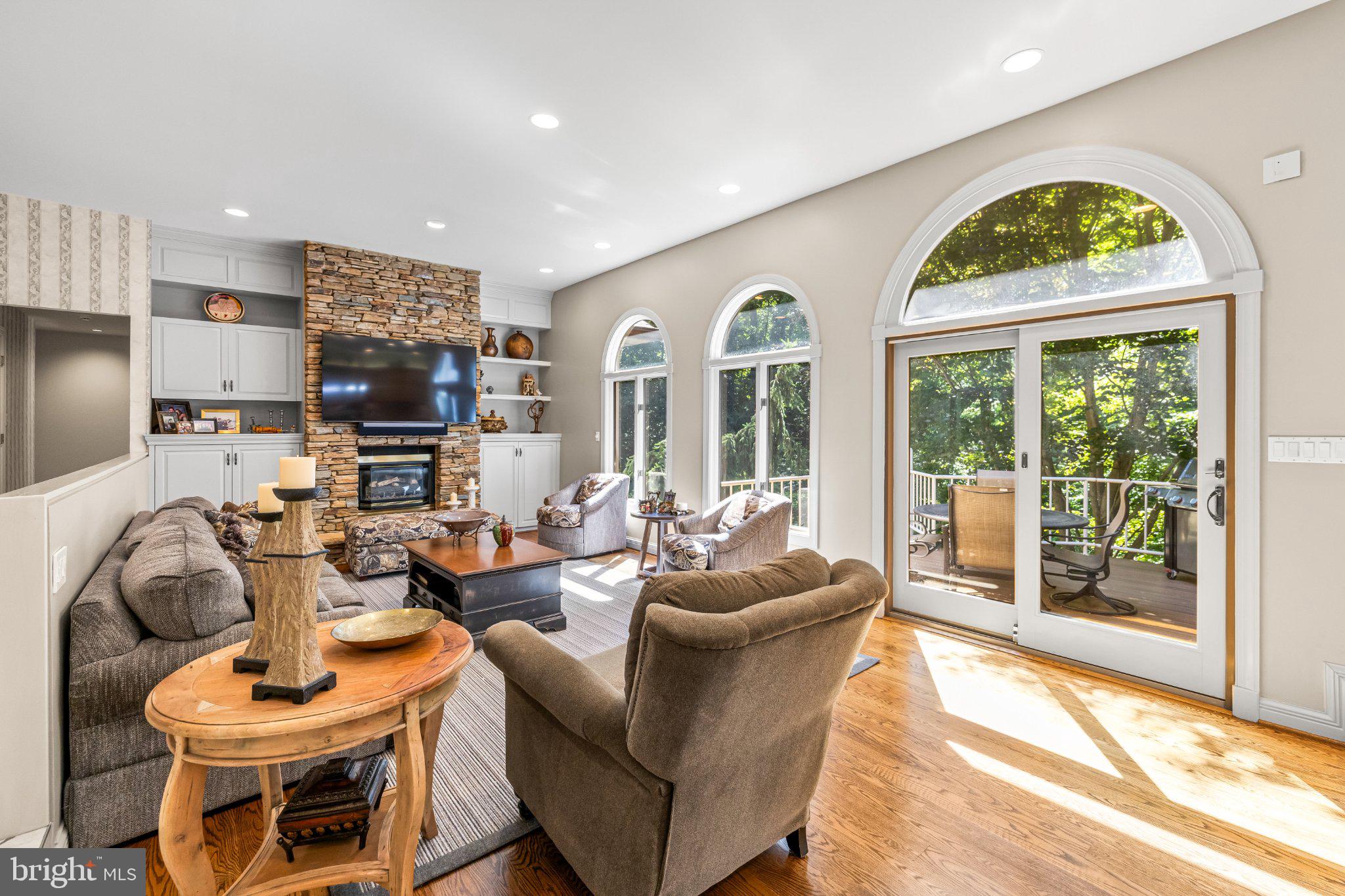 WORTHINGTON VALLEY ESTATES - Residential