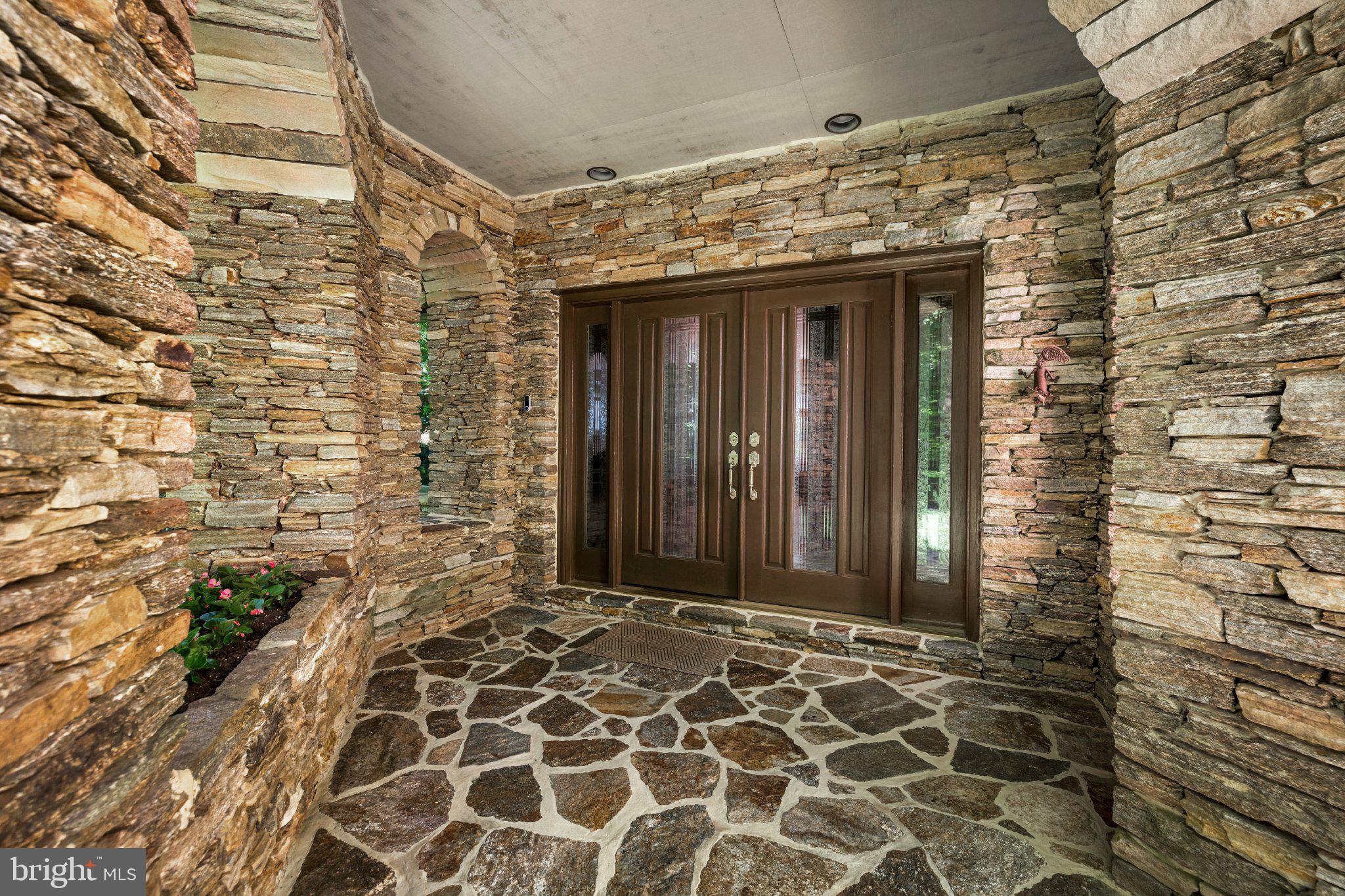 WORTHINGTON VALLEY ESTATES - Residential
