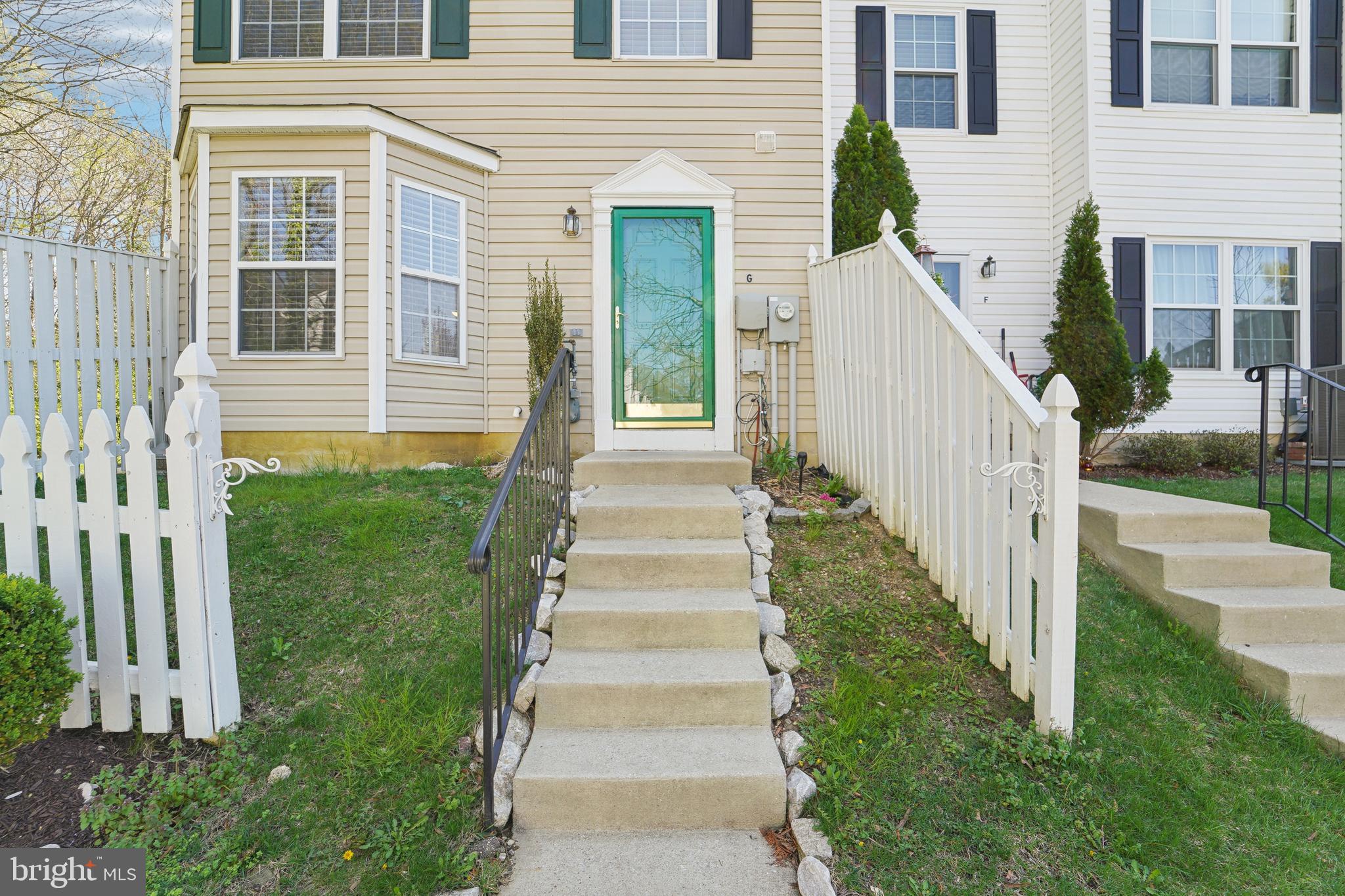 ANNAPOLIS OVERLOOK - Residential