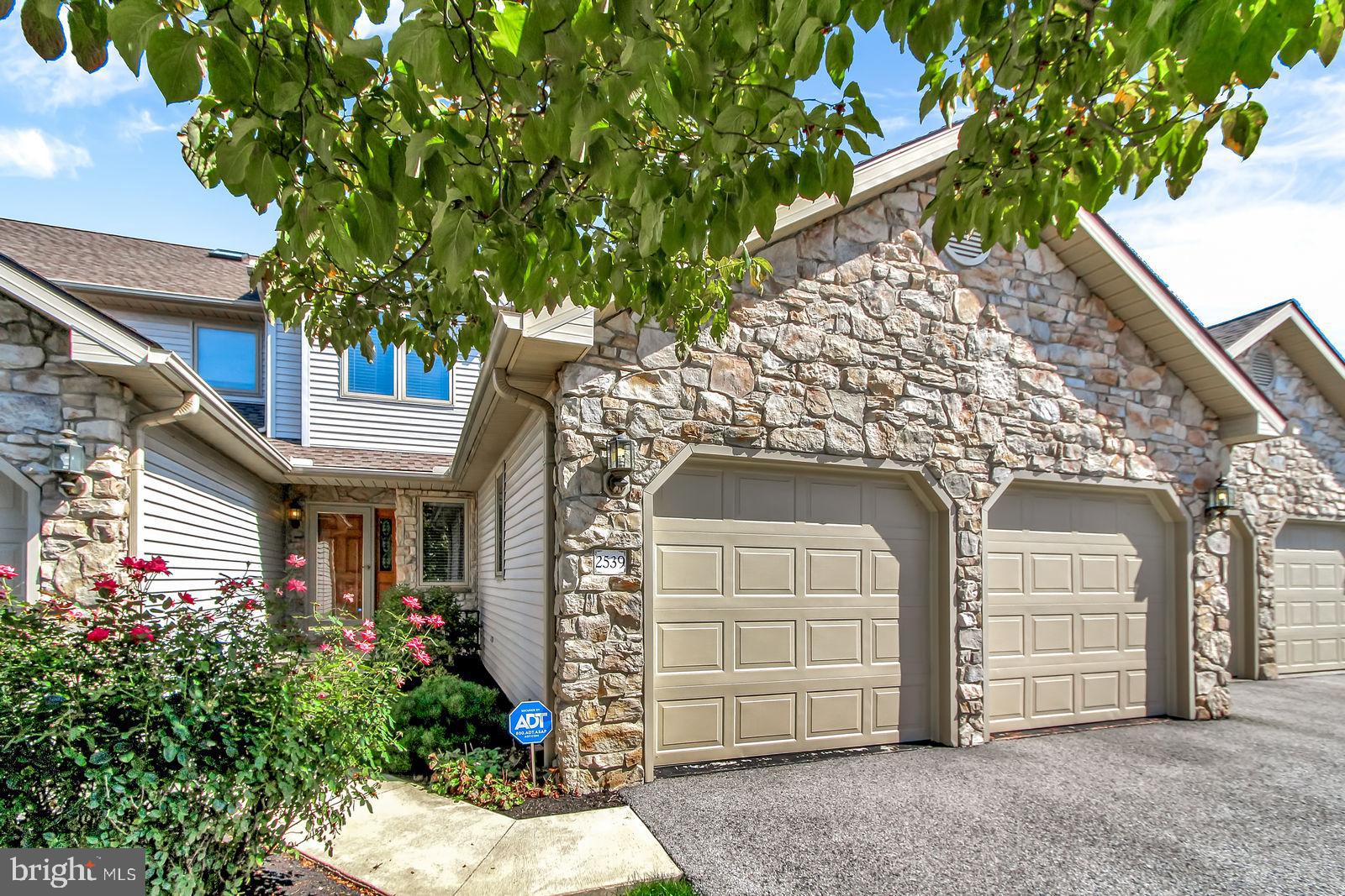 HERITAGE HILLS CONDOS - Residential