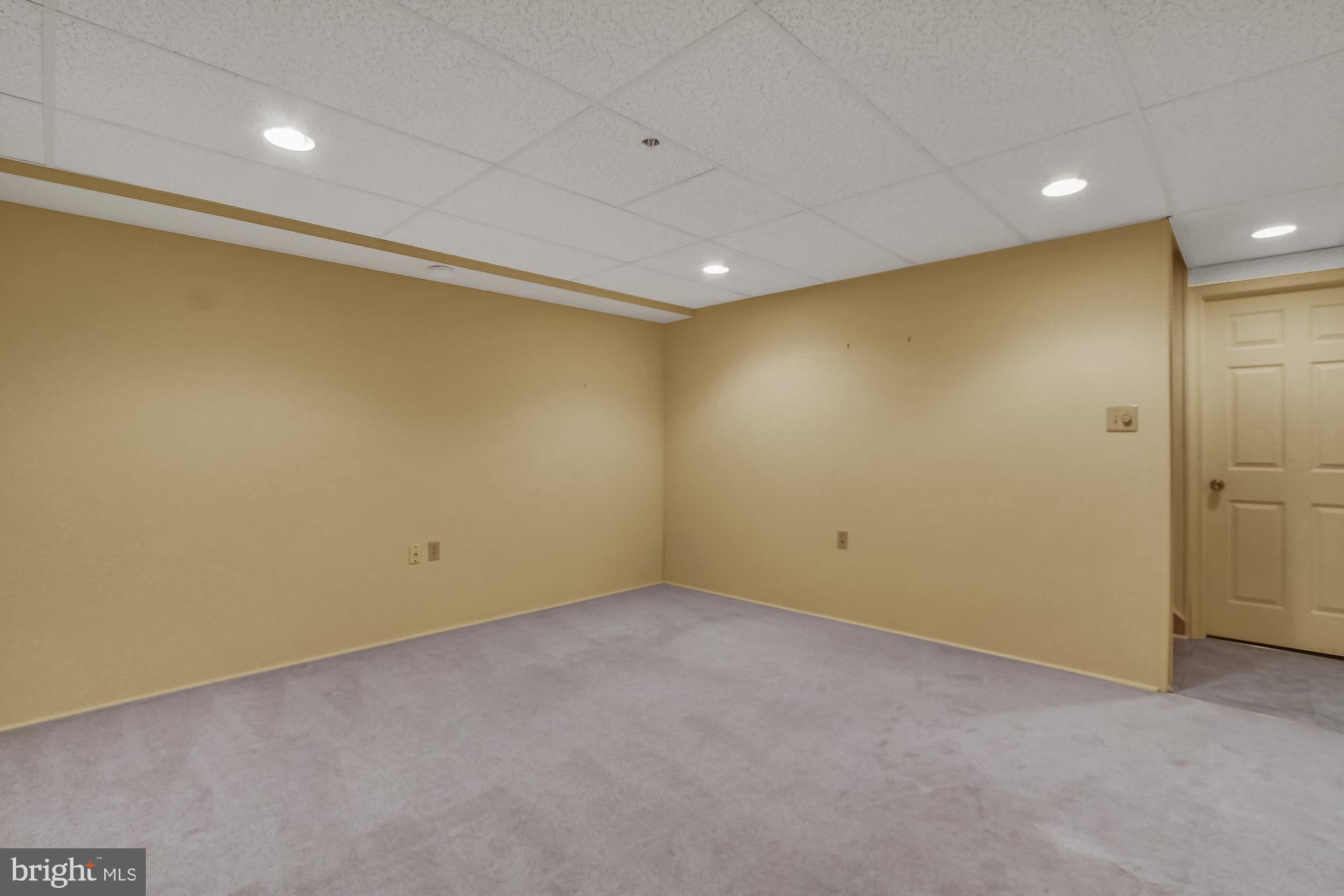 HERITAGE HILLS CONDOS - Residential