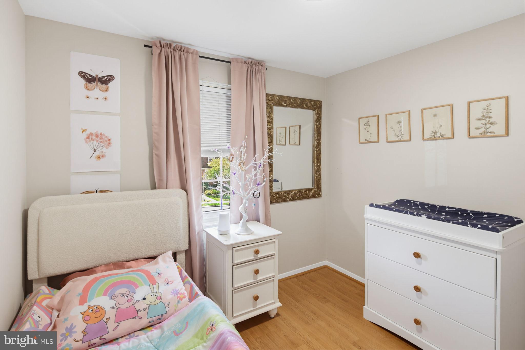 ELIZABETHS LANDING - Residential
