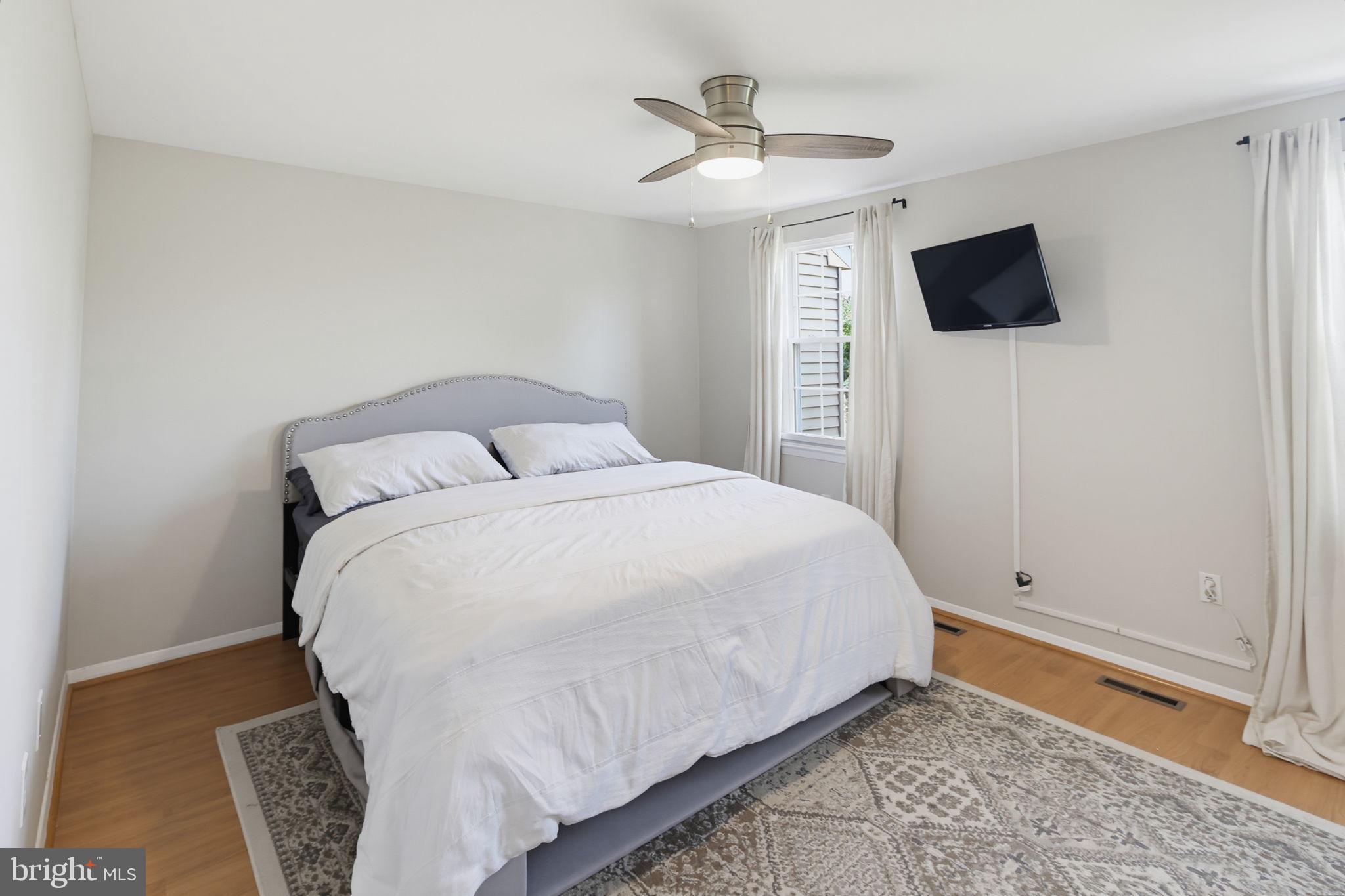 ELIZABETHS LANDING - Residential
