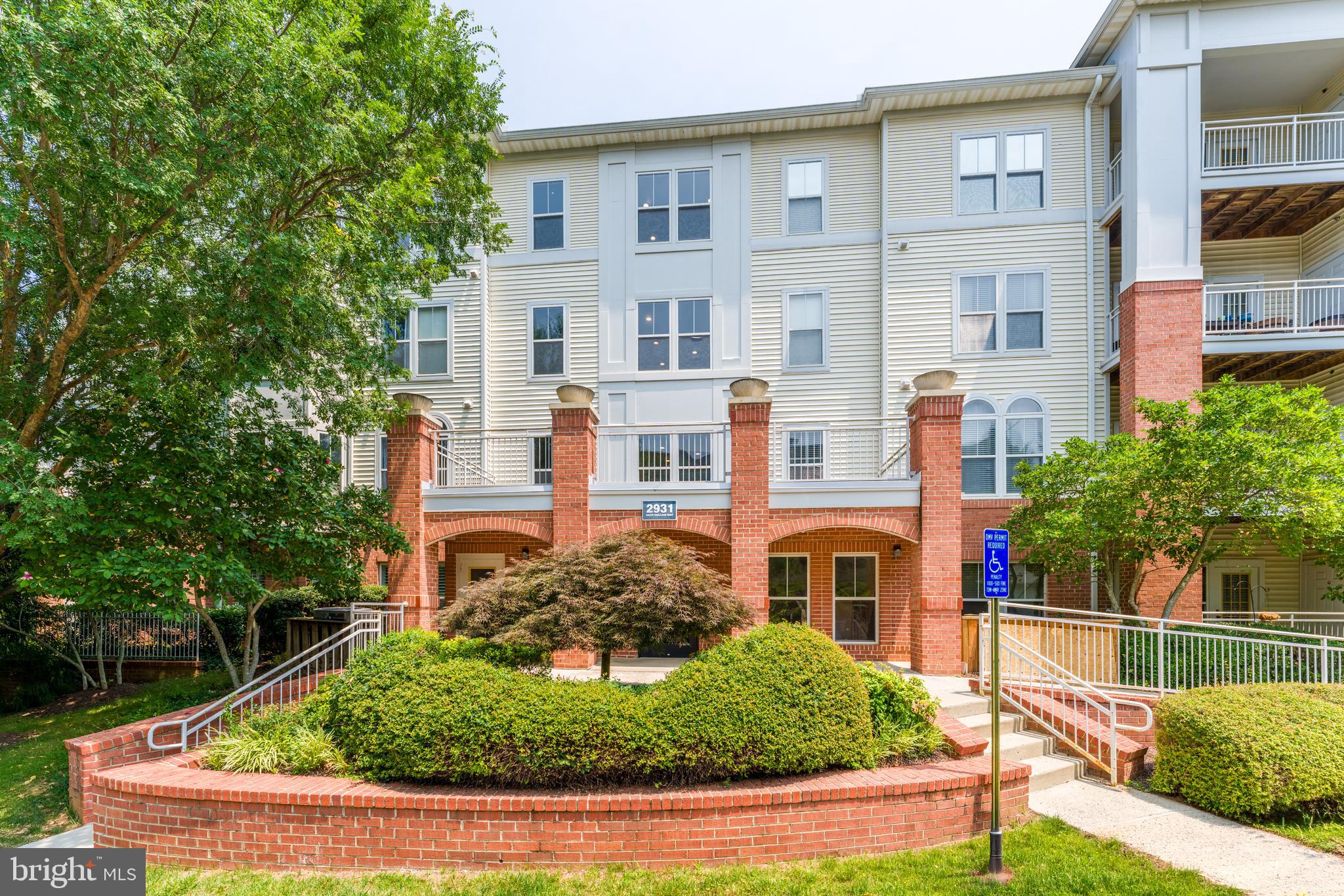 HUNTERS BRANCH - Residential