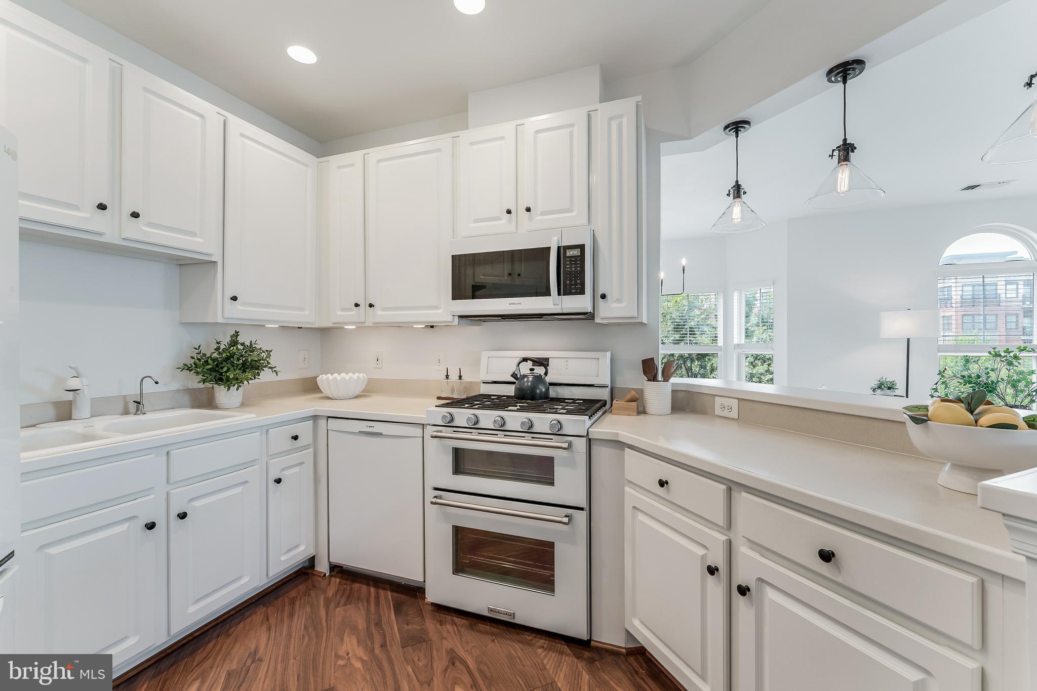 HUNTERS BRANCH - Residential