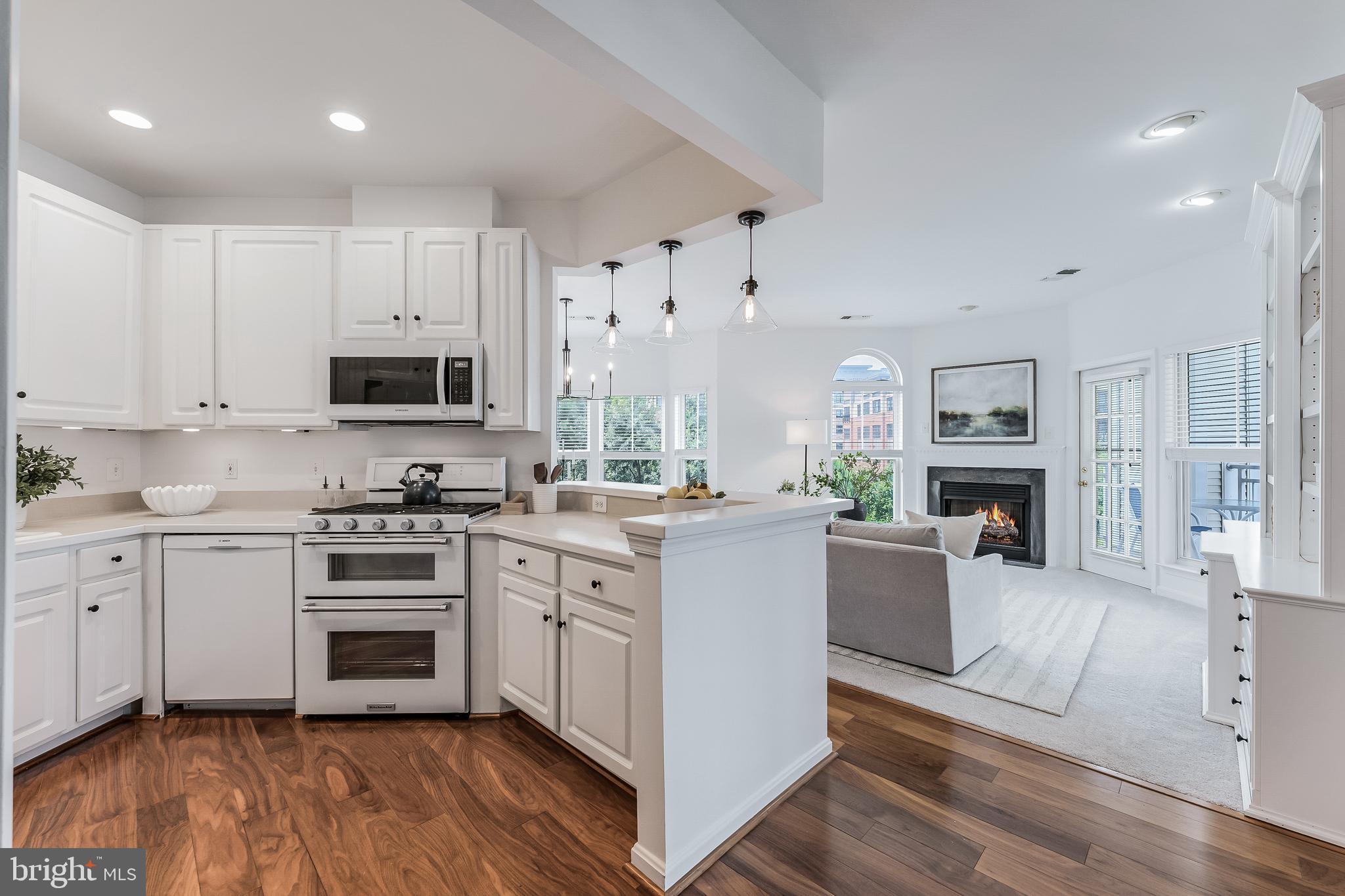 HUNTERS BRANCH - Residential