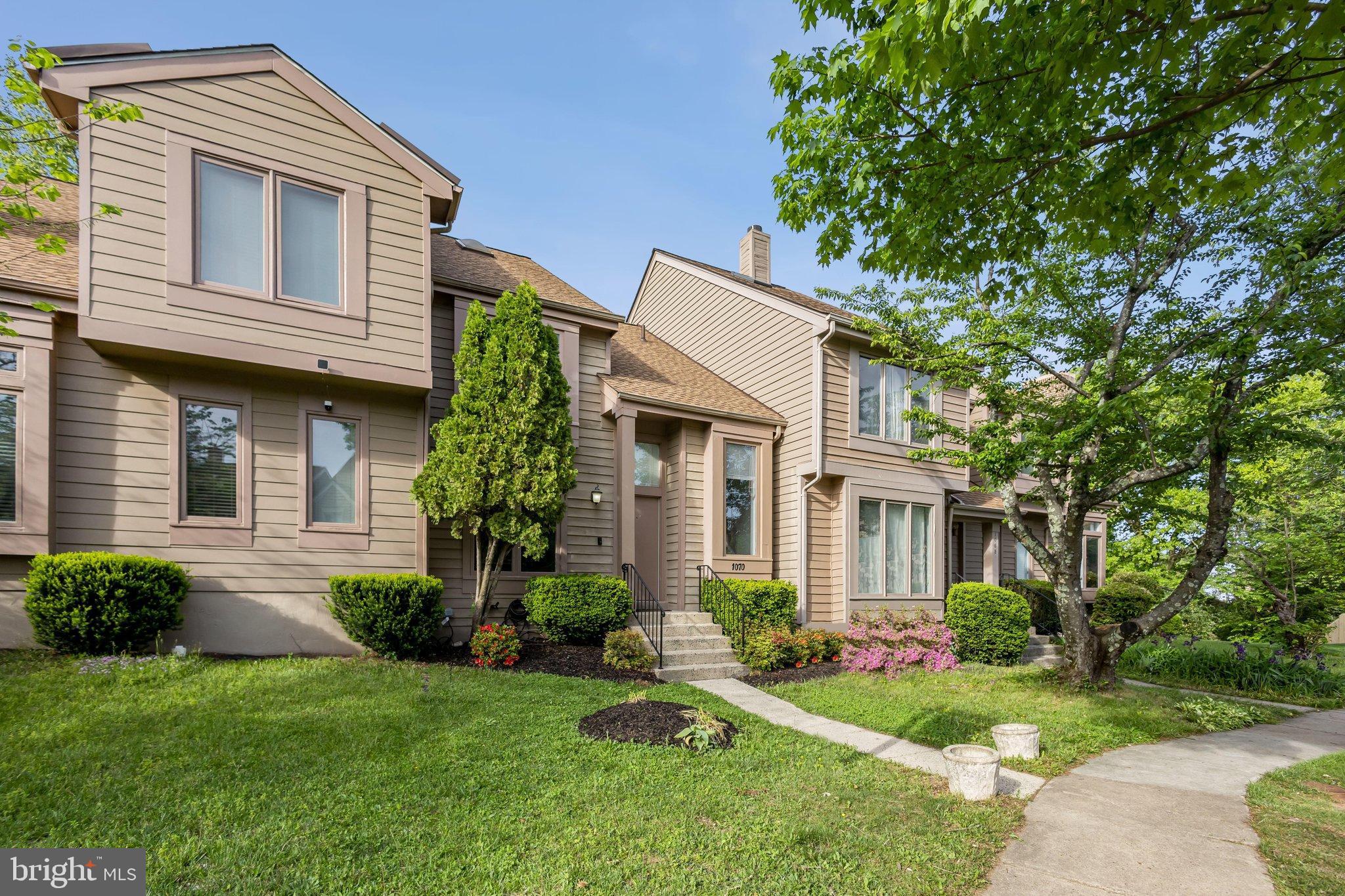 POTOMAC FAIRWAYS - Residential