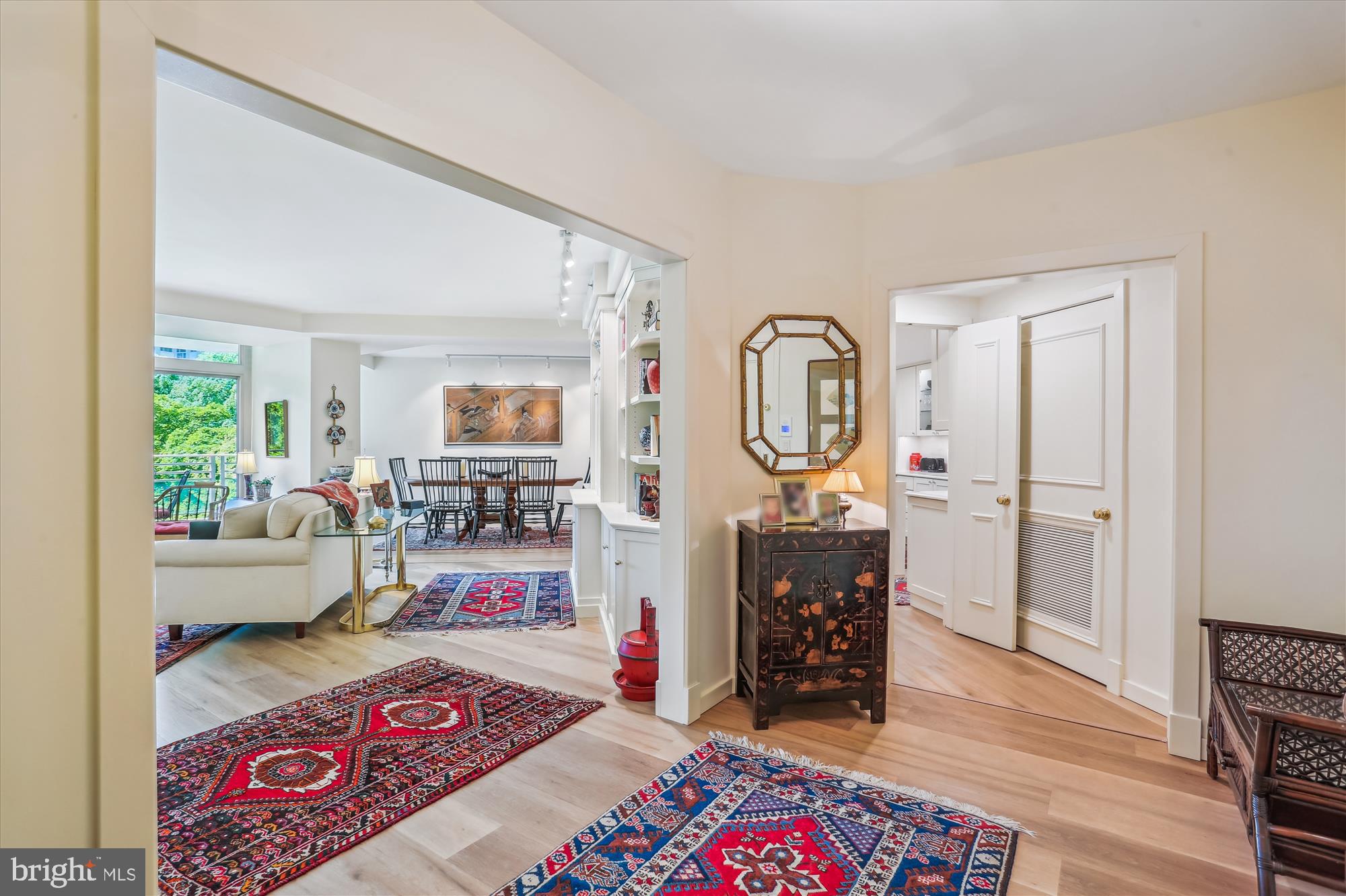 SOMERSET HOUSE CONDOS - Residential
