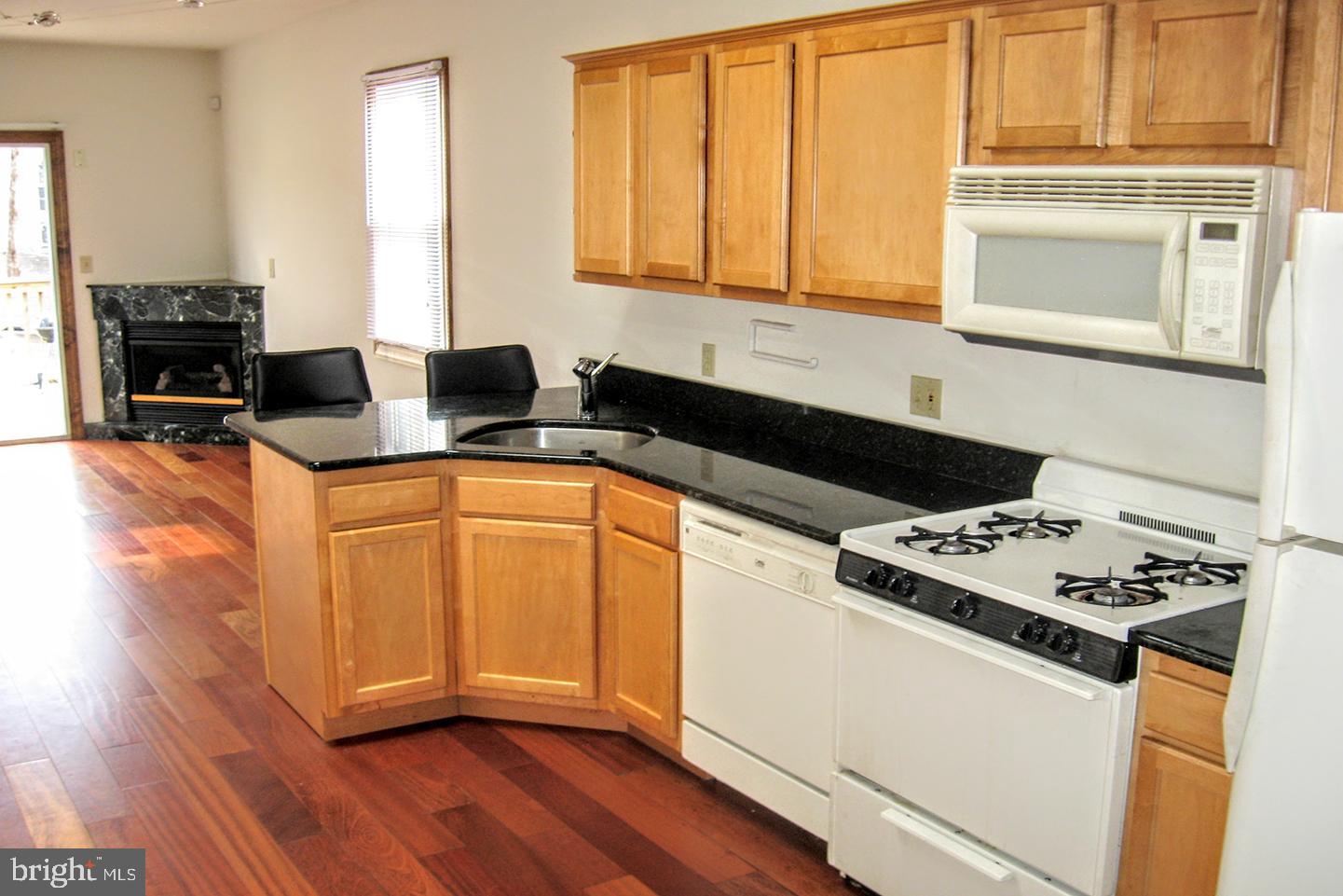 GRADUATE HOSPITAL - Residential Lease