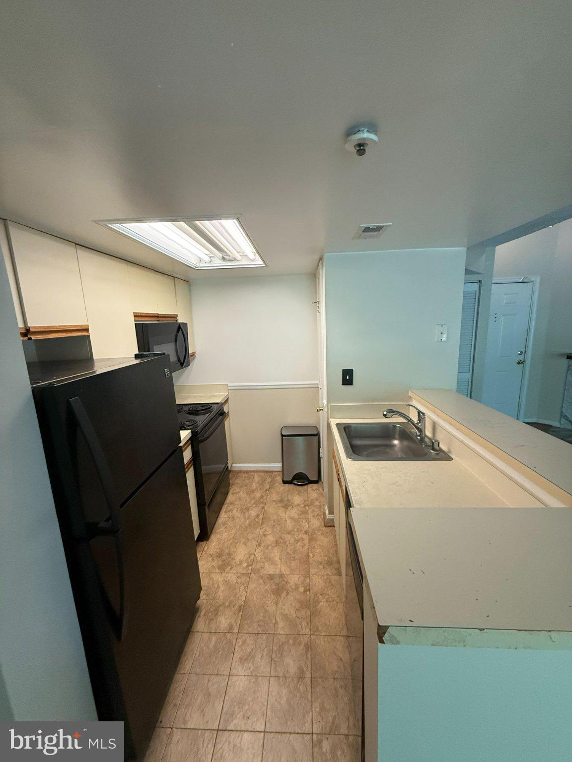 VISTAS AT LAKE ARBOR - Residential
