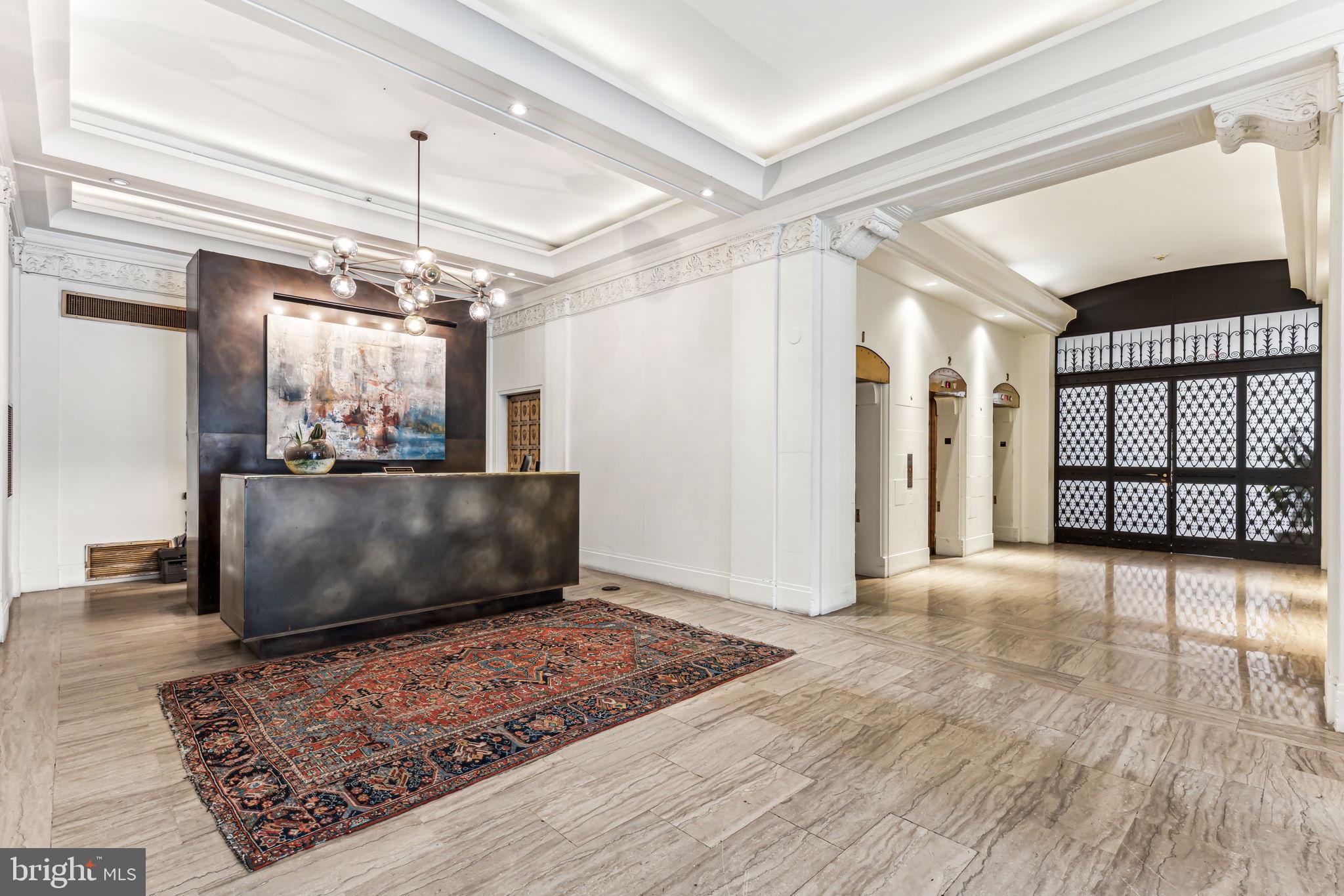 RITTENHOUSE SQUARE - Residential