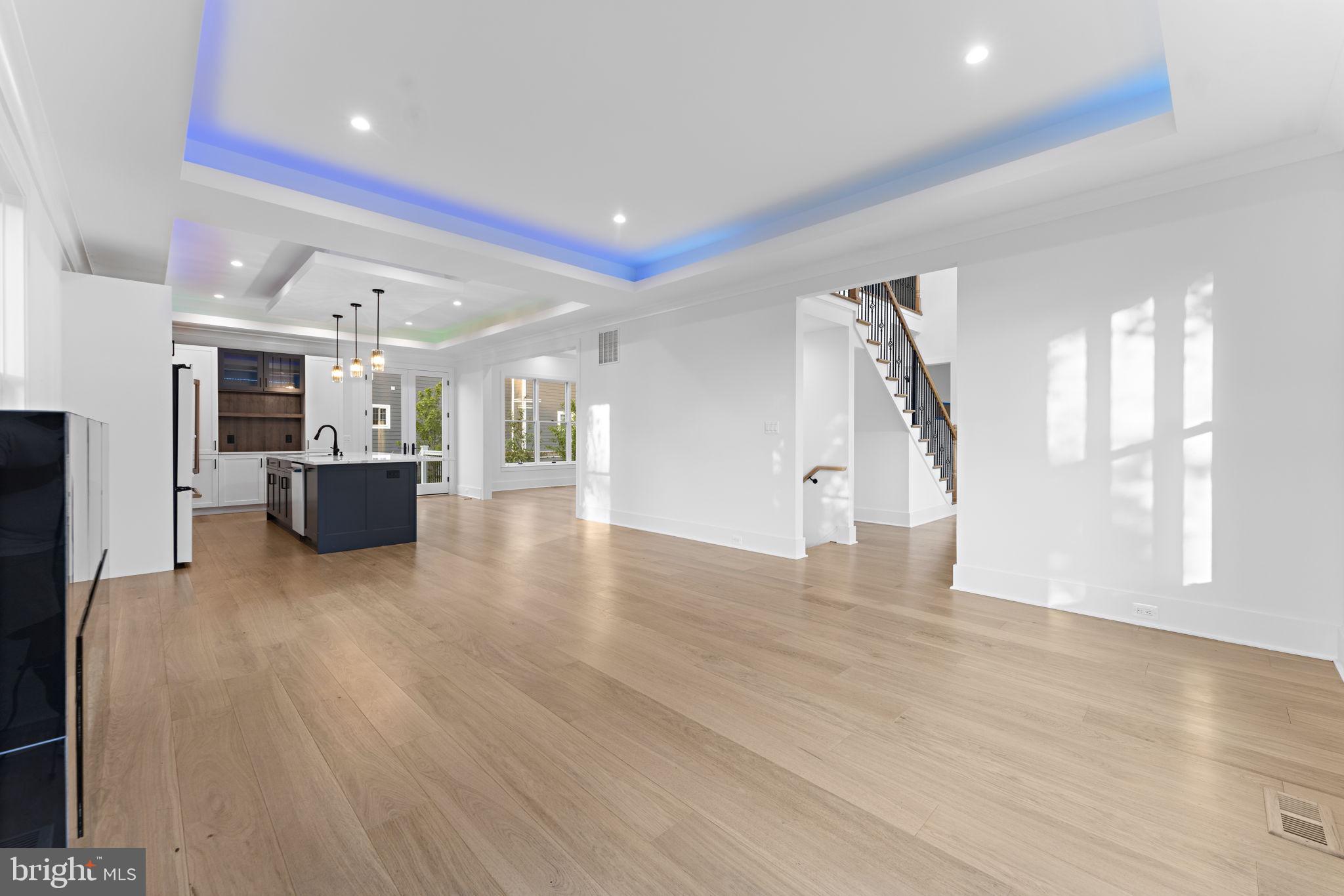 ALOLA - Residential