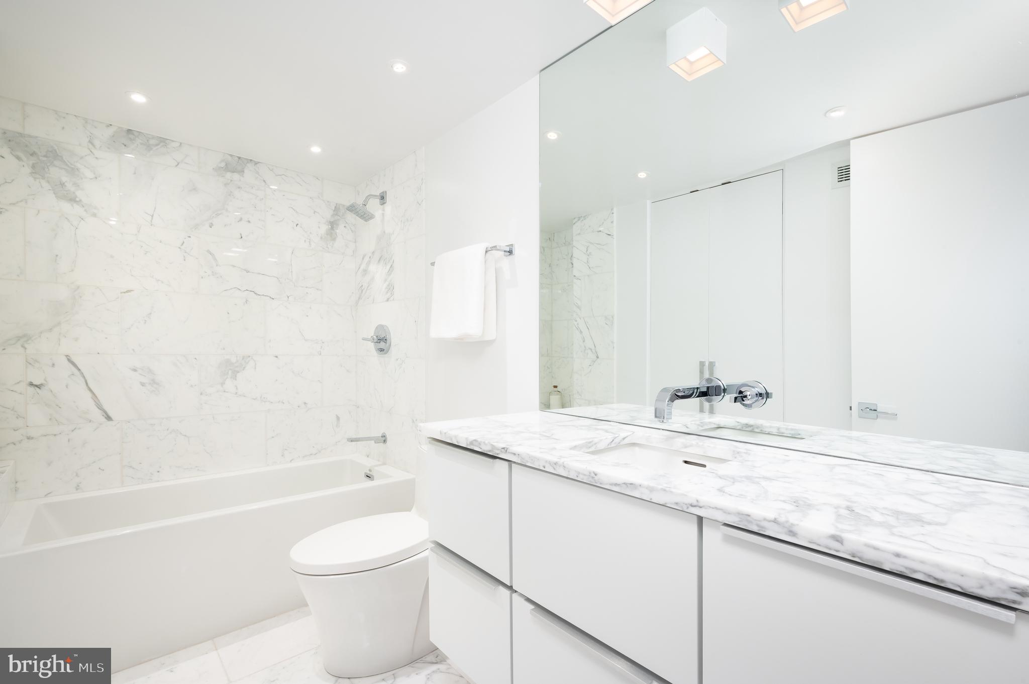 WATERGATE - Residential