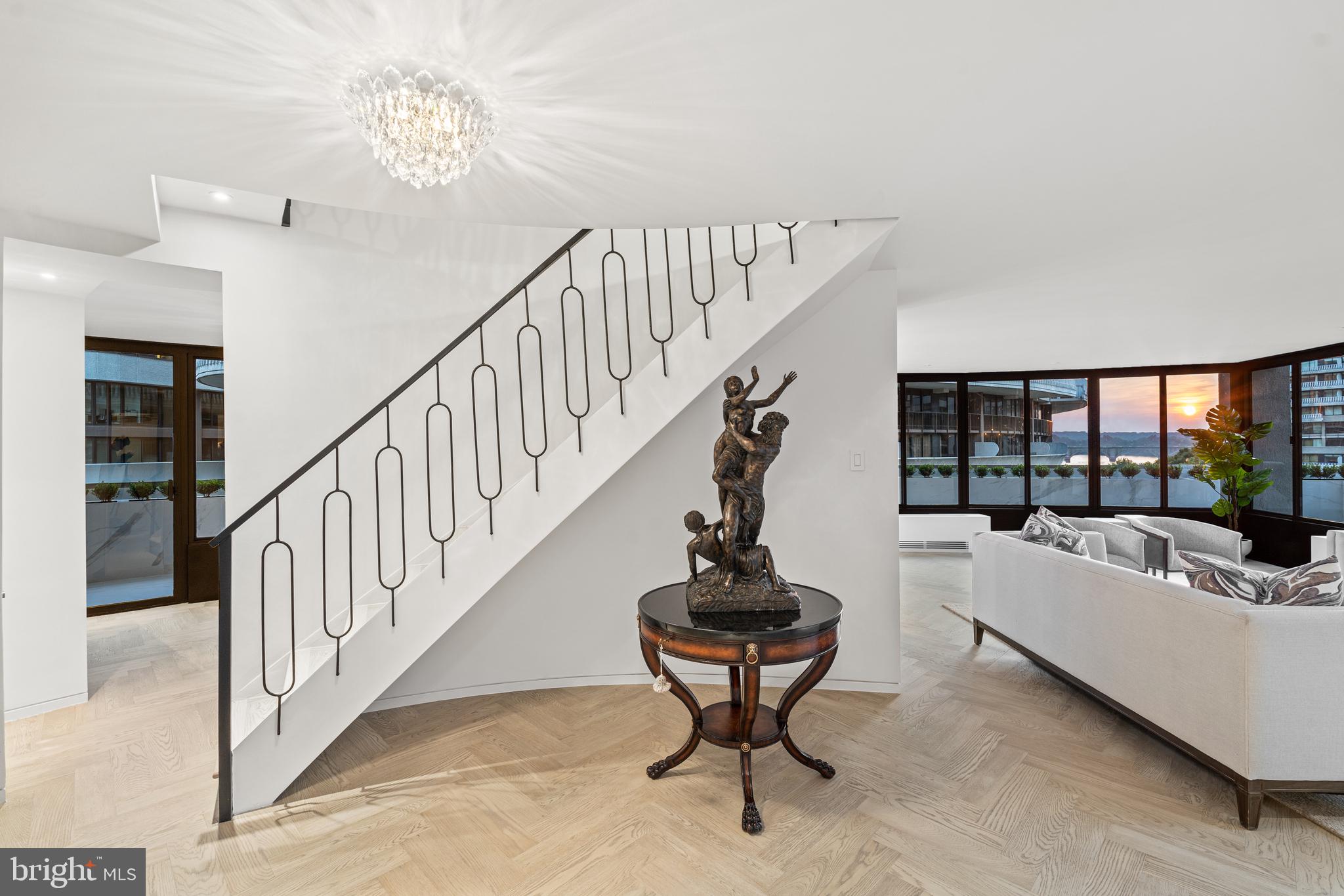 WATERGATE - Residential