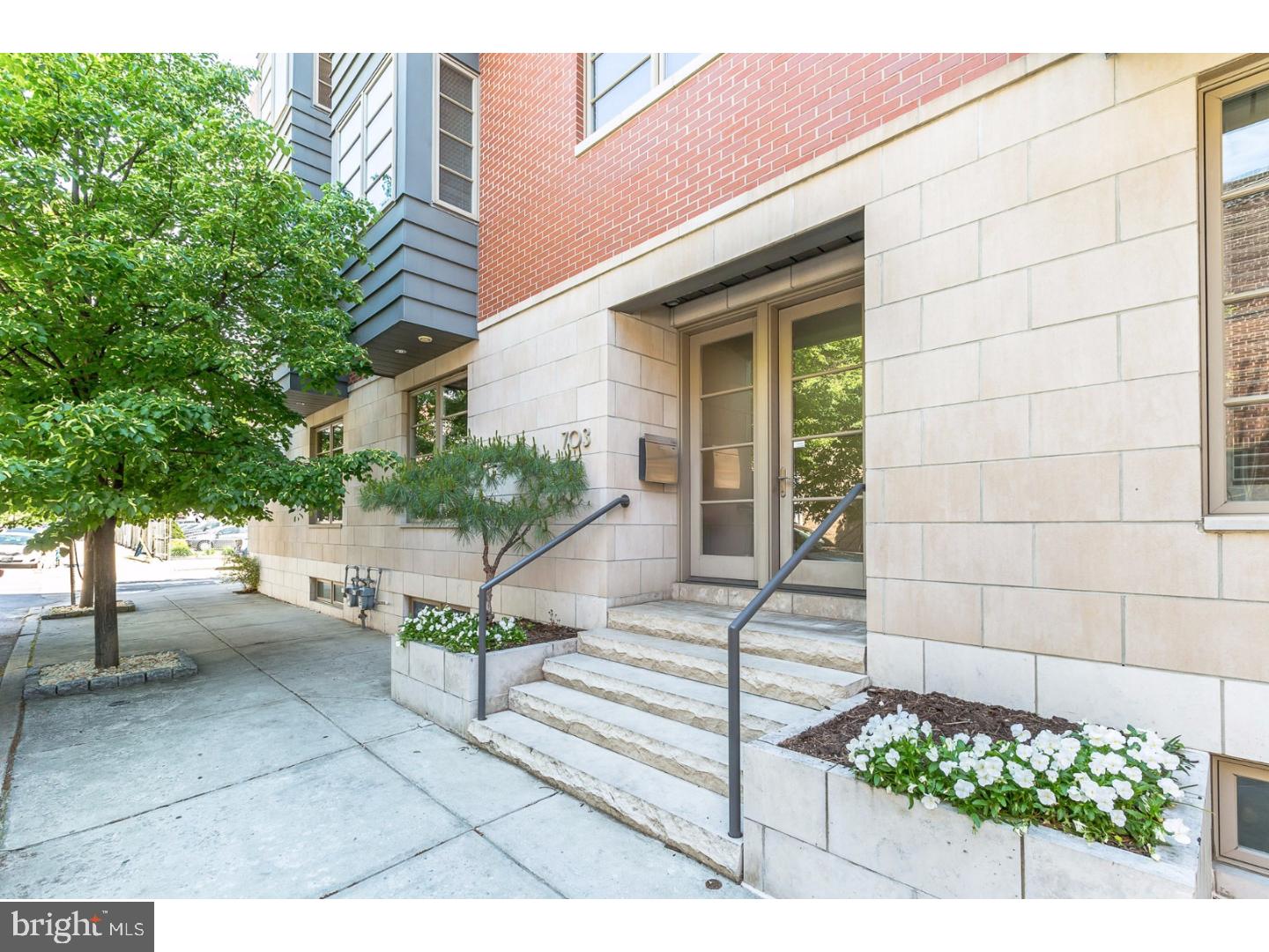 GRADUATE HOSPITAL - Residential
