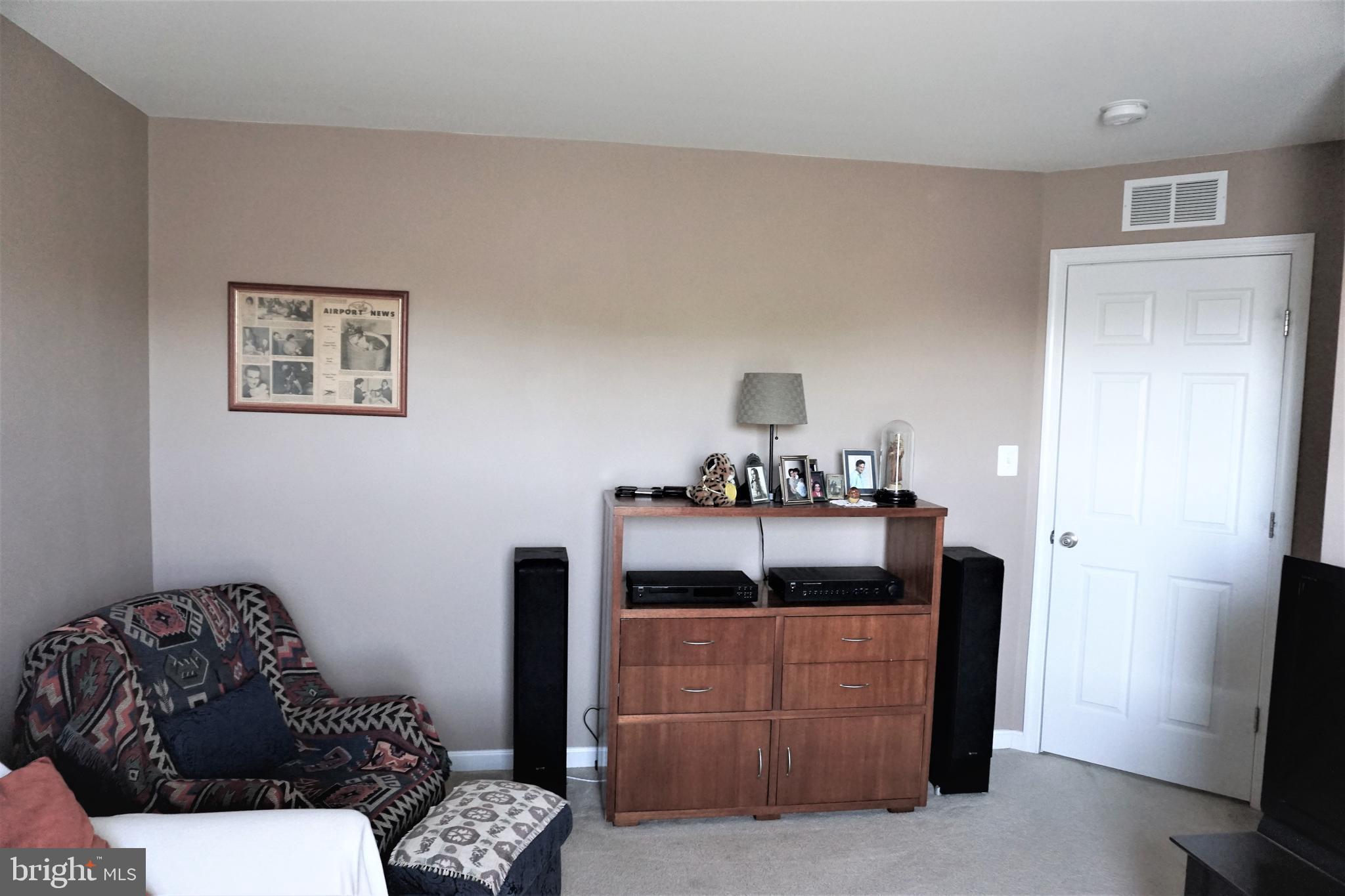 HOMEPLACE ON PELHAMS REACH - Residential