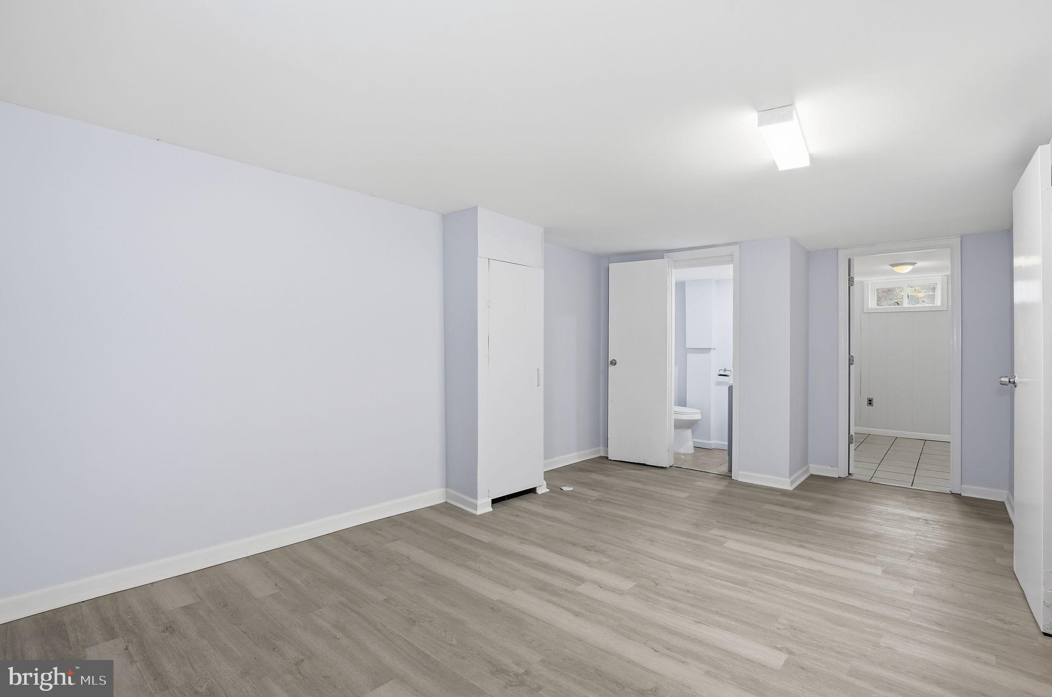 HOLLYWOOD - Residential