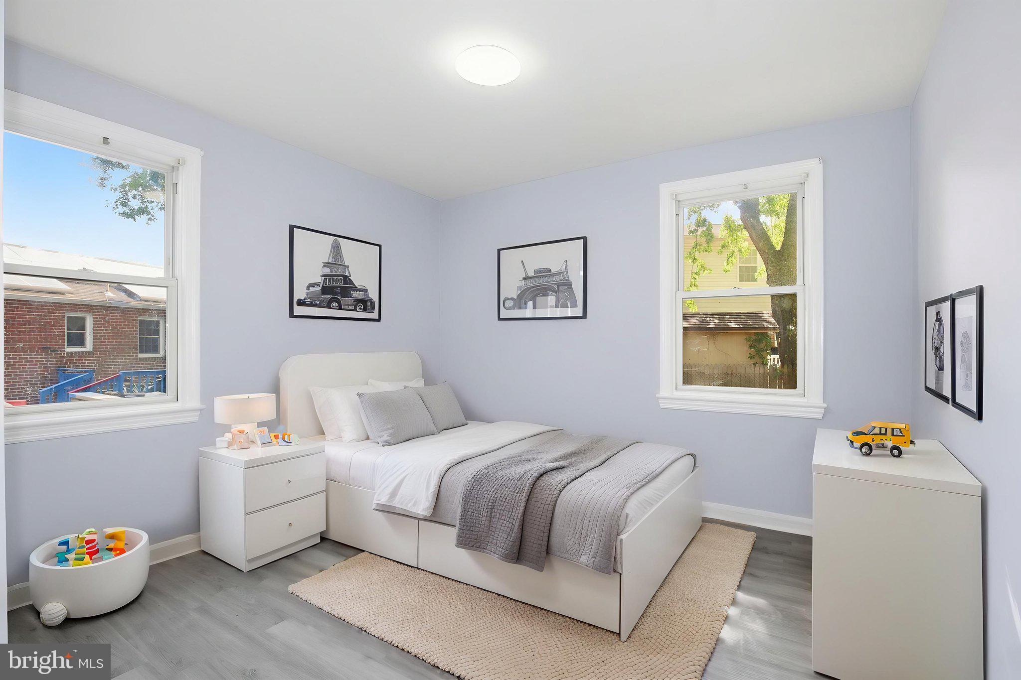 HOLLYWOOD - Residential