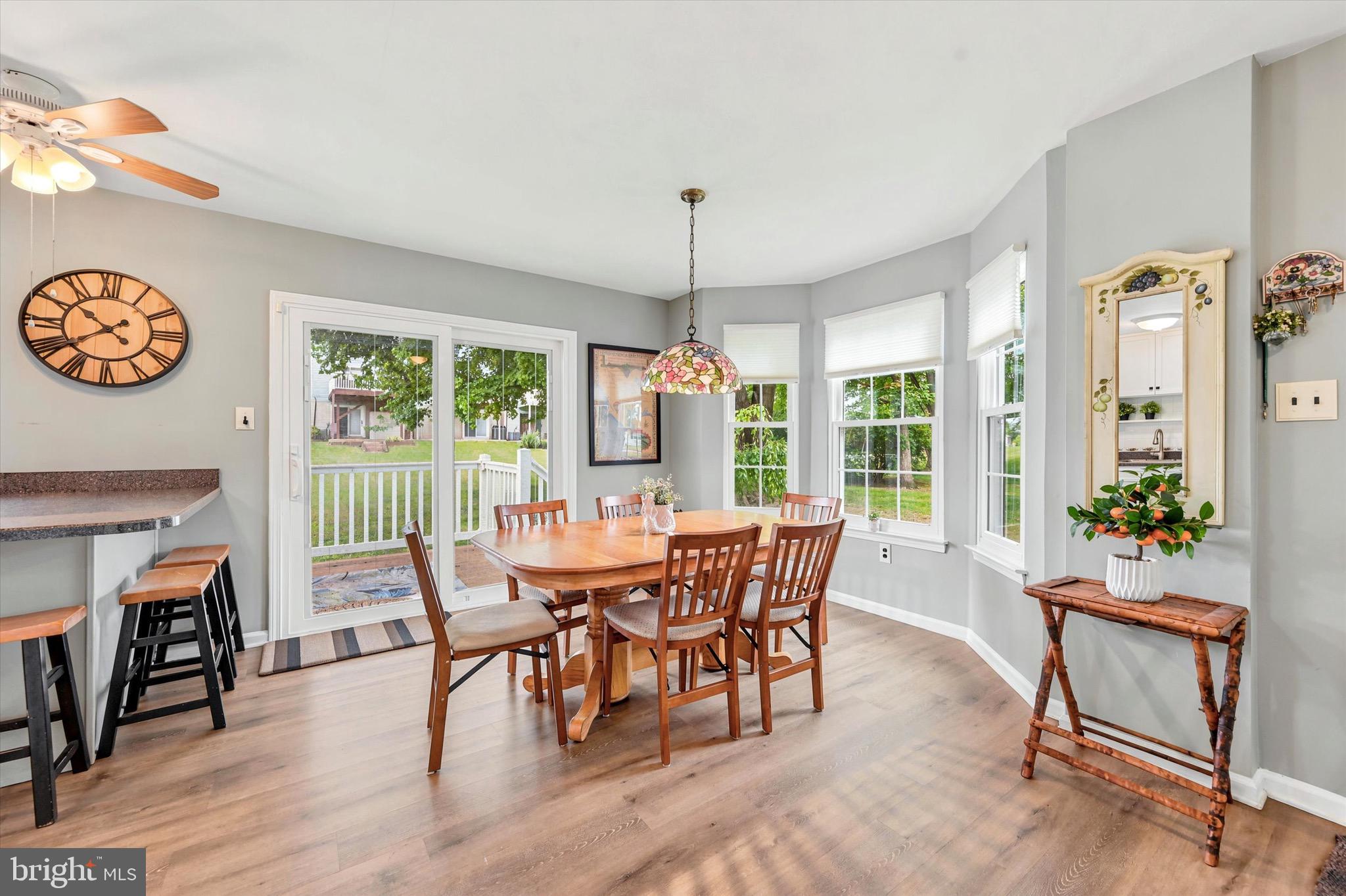 CHERRY TREE KNOLL - Residential