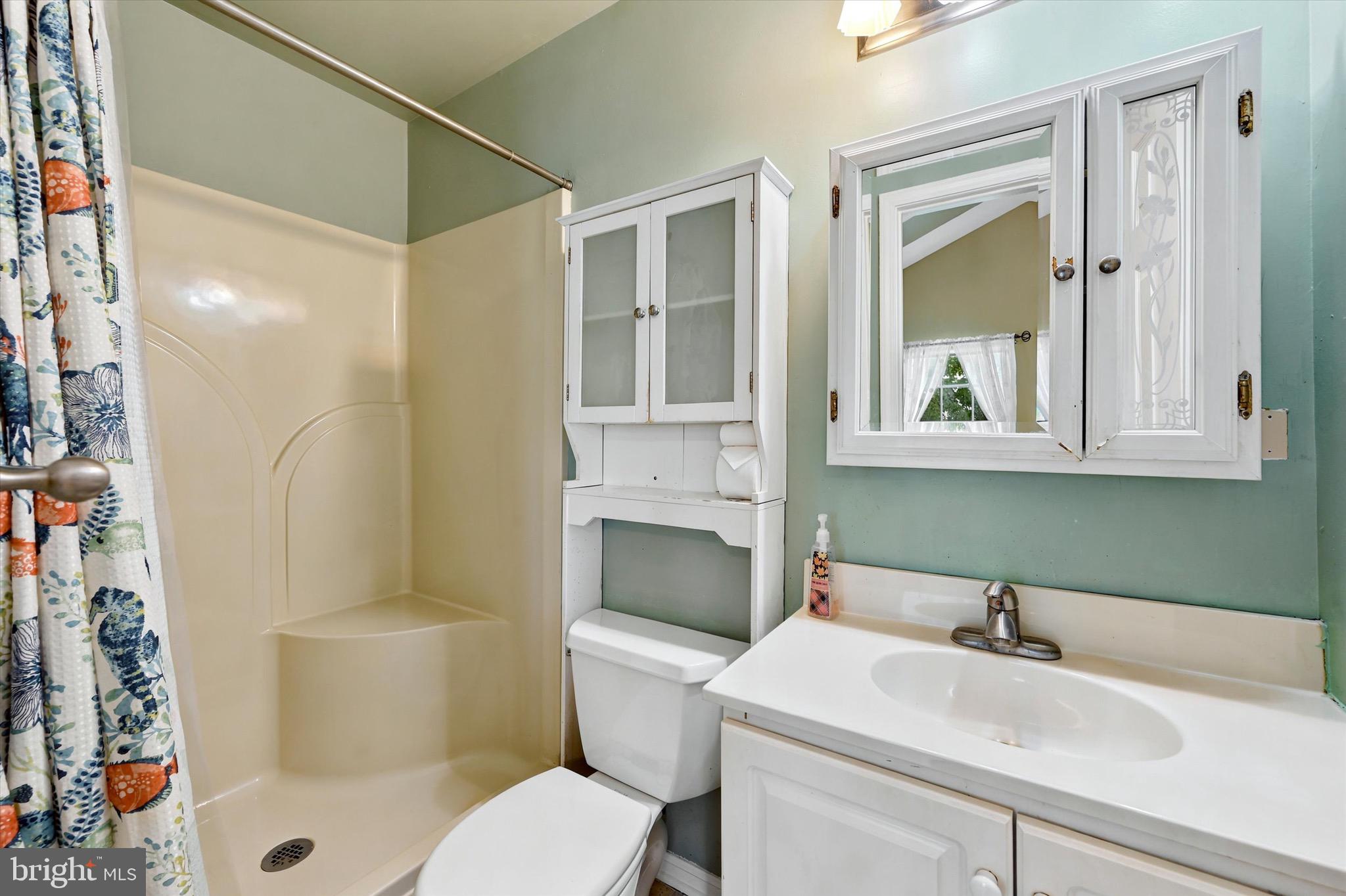 CHERRY TREE KNOLL - Residential