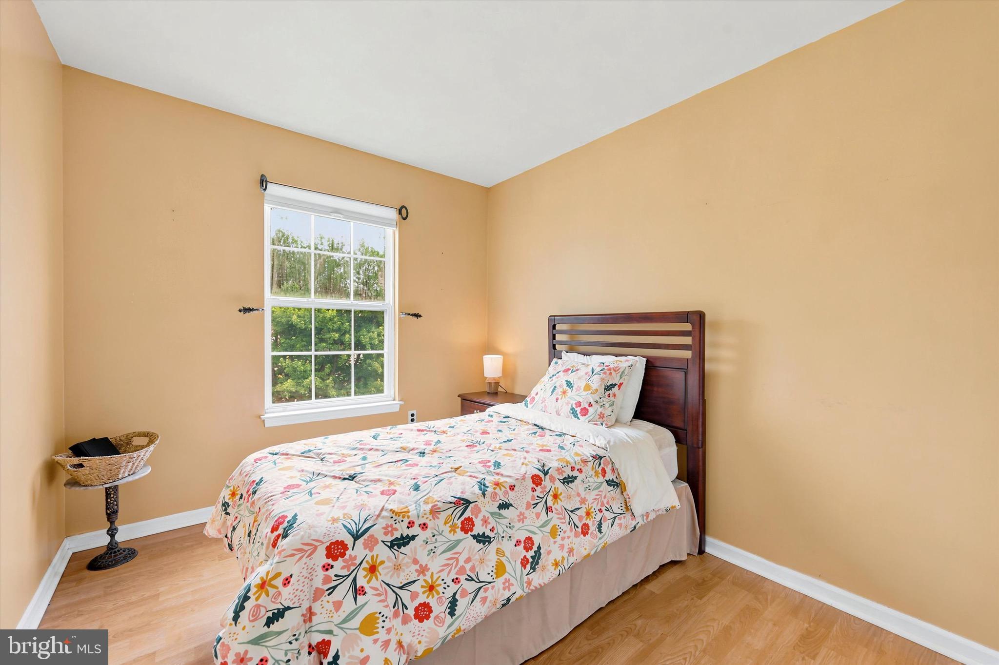 CHERRY TREE KNOLL - Residential