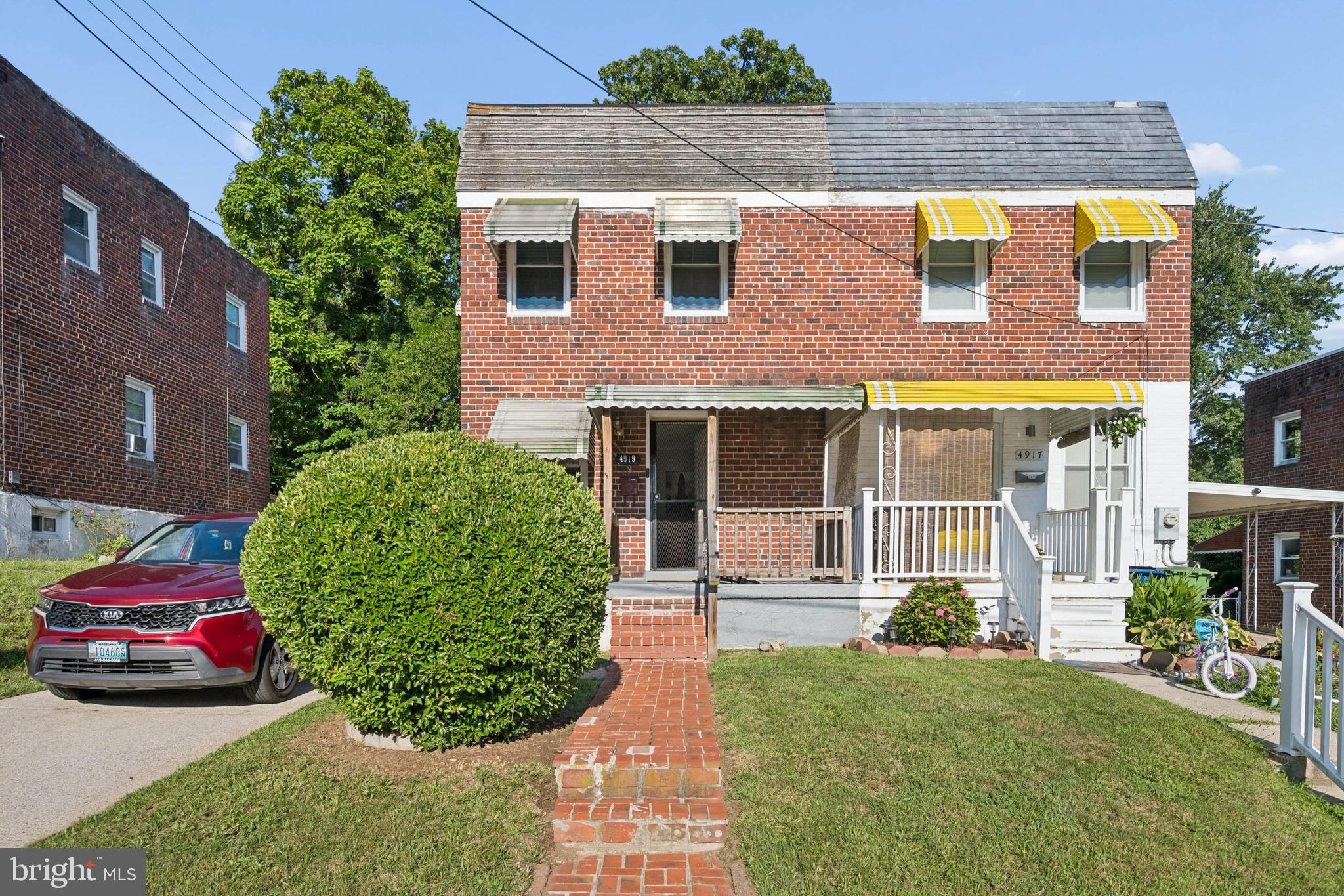 Occupied Investment — 10.3% Gross Yield / 9.02% Cap Rate (Insurance Confirmed)

3BR/1BA rowhome, fully occupied with a reliable, long-term tenant in place. Lease runs through 9/30/27 at $1,800/month ($21,600/year) — a 10.3% gross yield and confirmed 9.02% cap rate at the $209,000 list price after taxes and insurance, the most reliable number in this package since it's not an estimate.

Lower level offers additional bonus/flex space beyond the main 3BR/1BA footprint.

Priced for investors seeking stabilized occupied income with a verified return through late 2027. Interior condition reflects an active, long-term tenancy — a straightforward hold for an investor comfortable with a lived-in property.