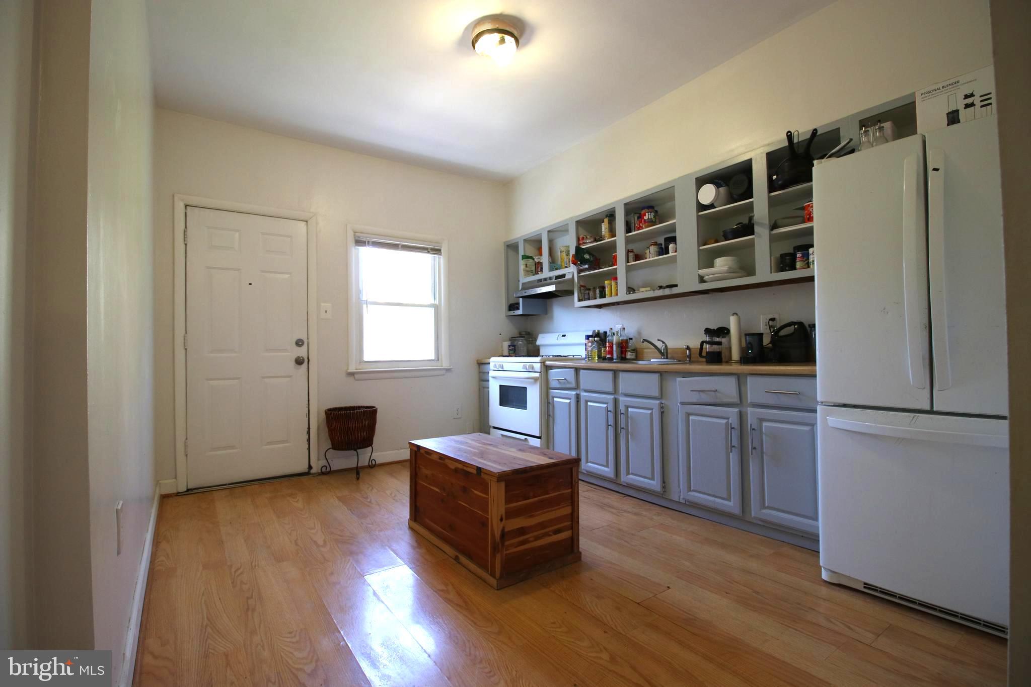 TRUXTON CIRCLE - Residential Income