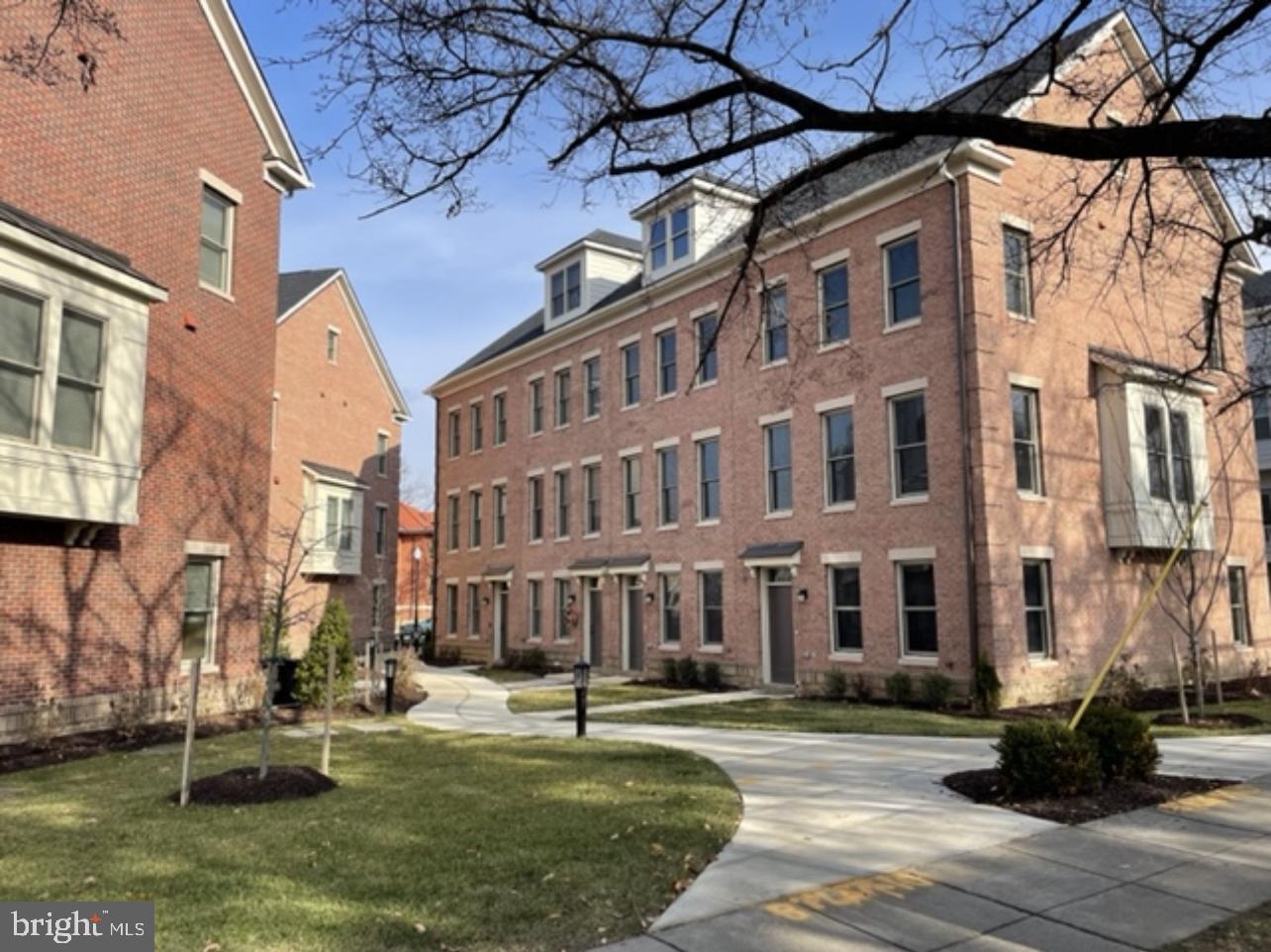 CONGRESS HEIGHTS - Residential