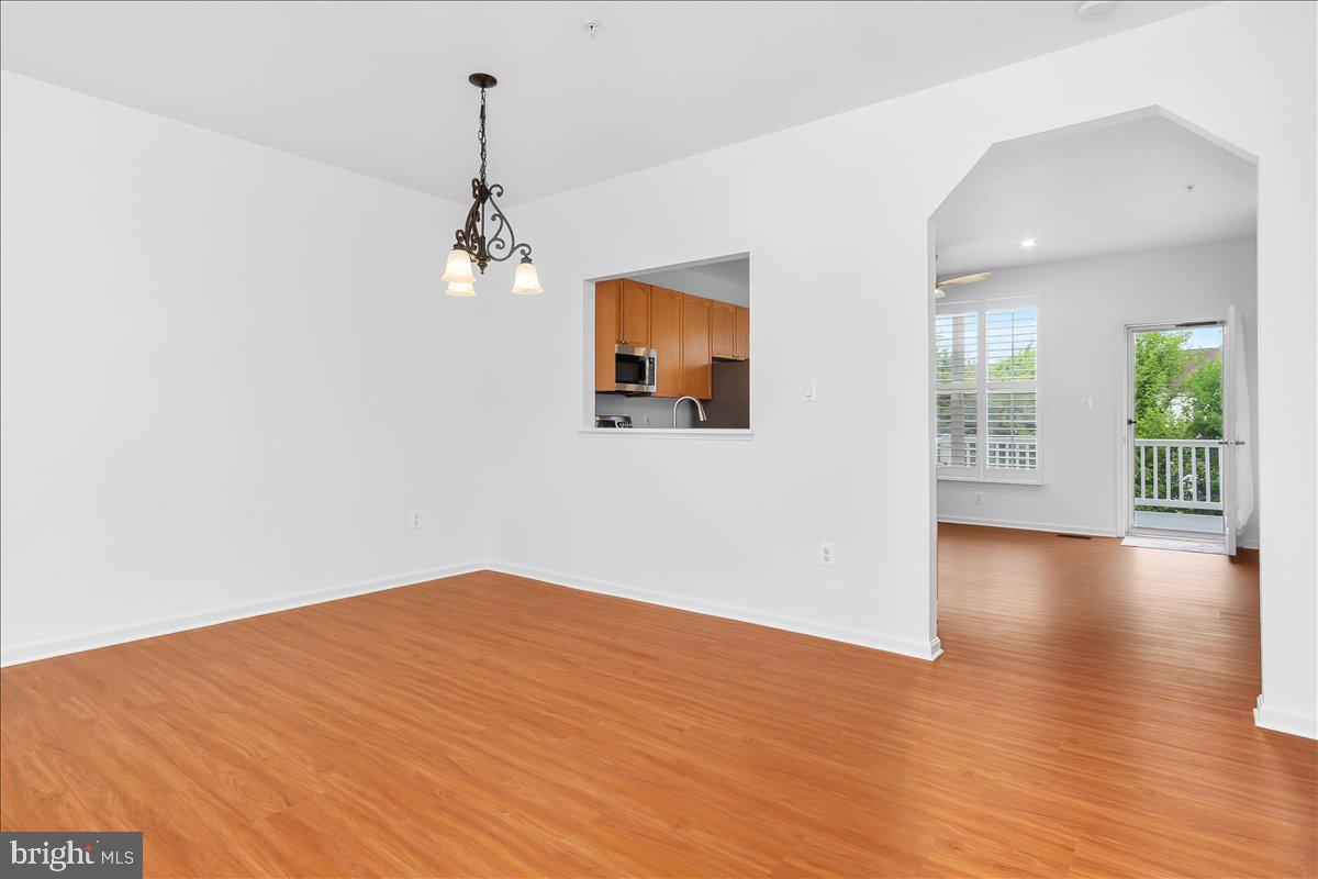 WELLINGTON TRACE - Residential