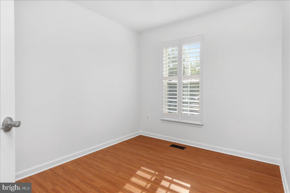 WELLINGTON TRACE - Residential