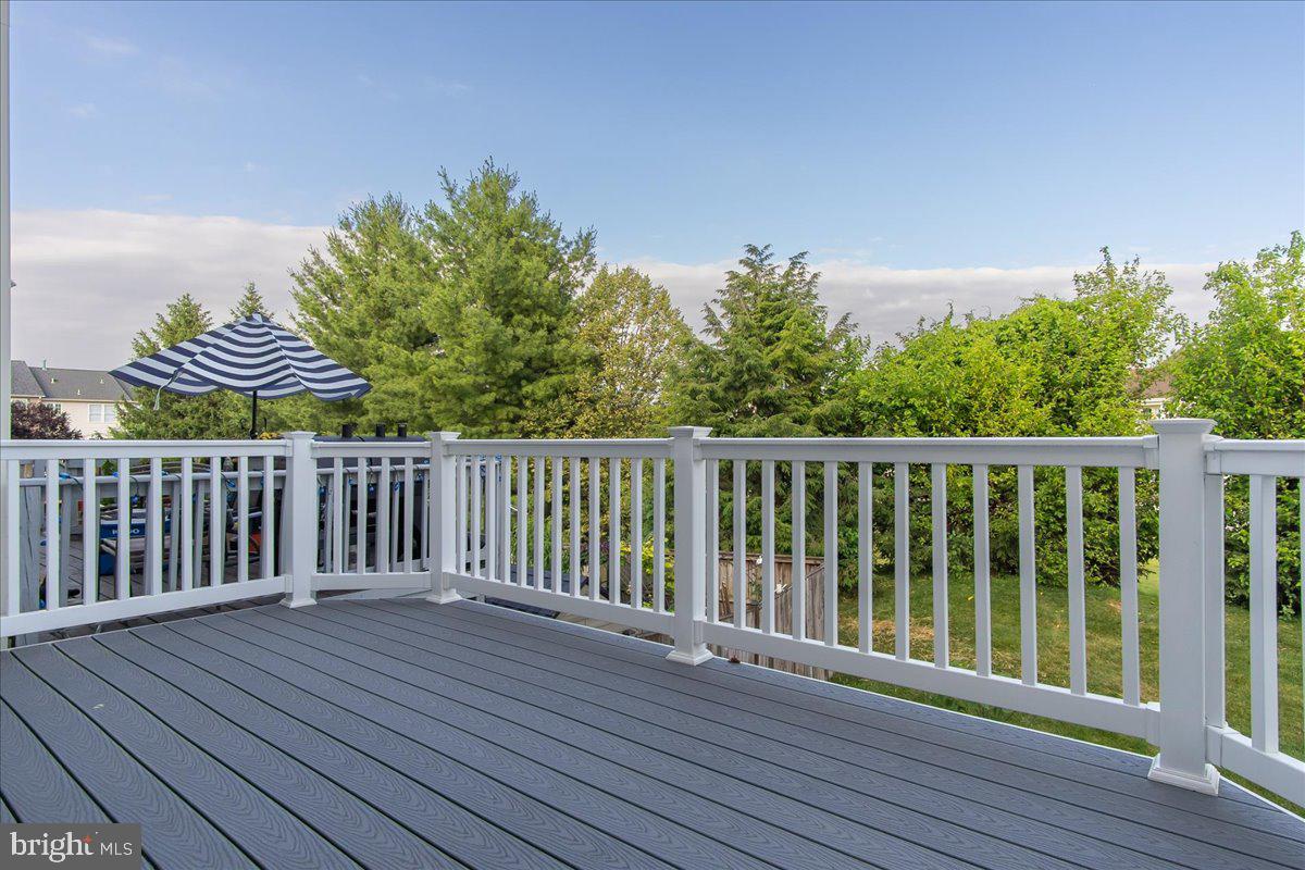 WELLINGTON TRACE - Residential