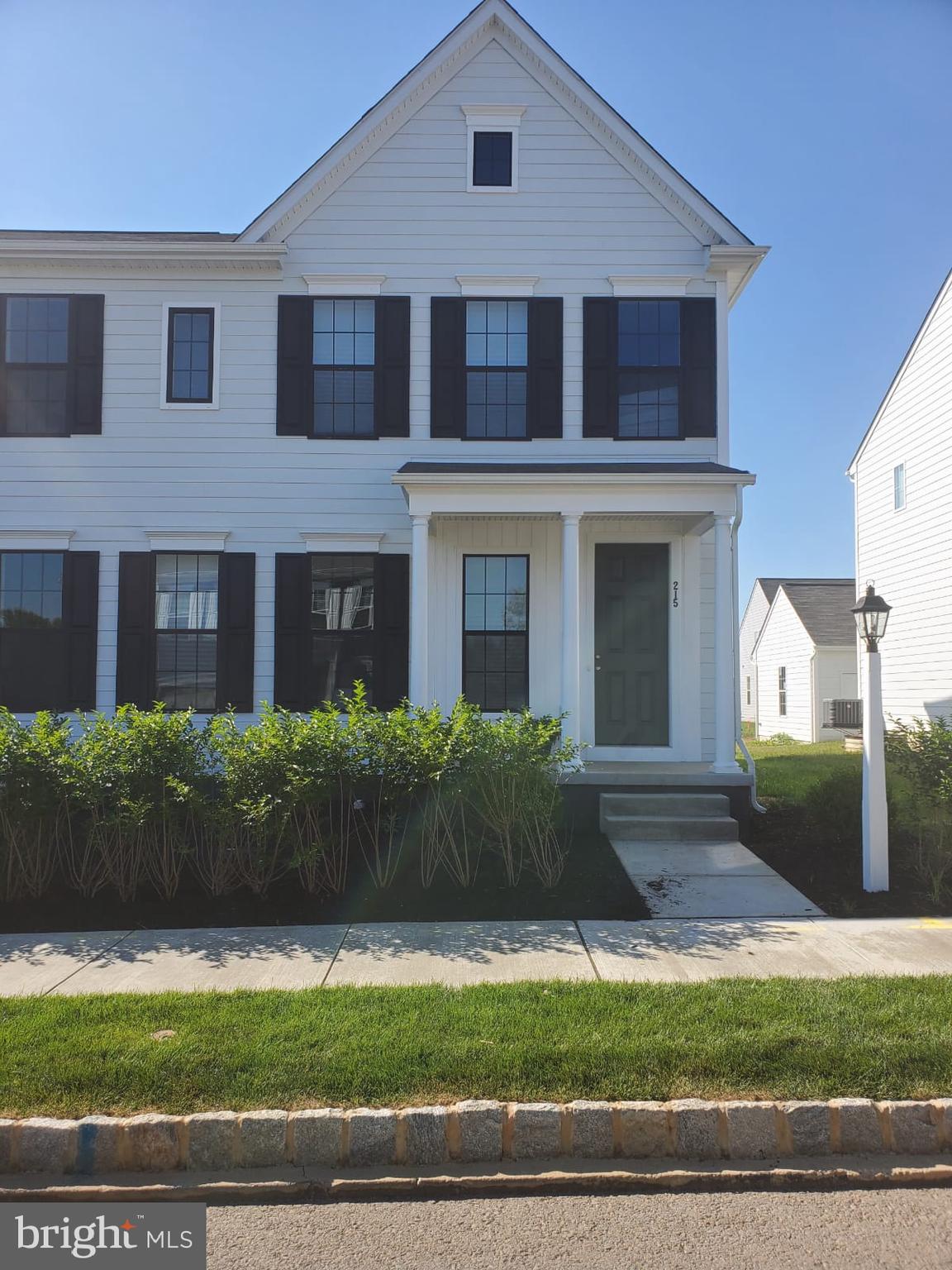 WALDEN - Residential Lease