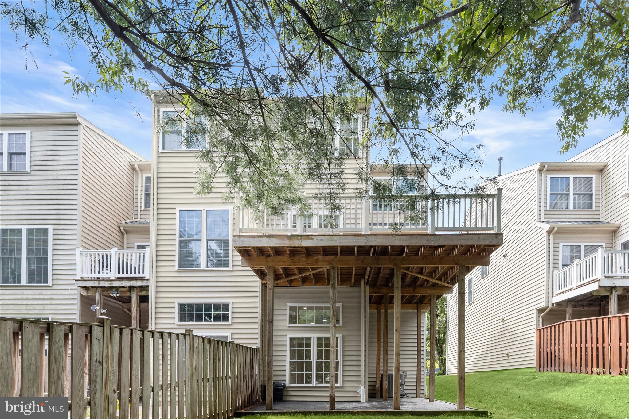 MONTJOY - Residential