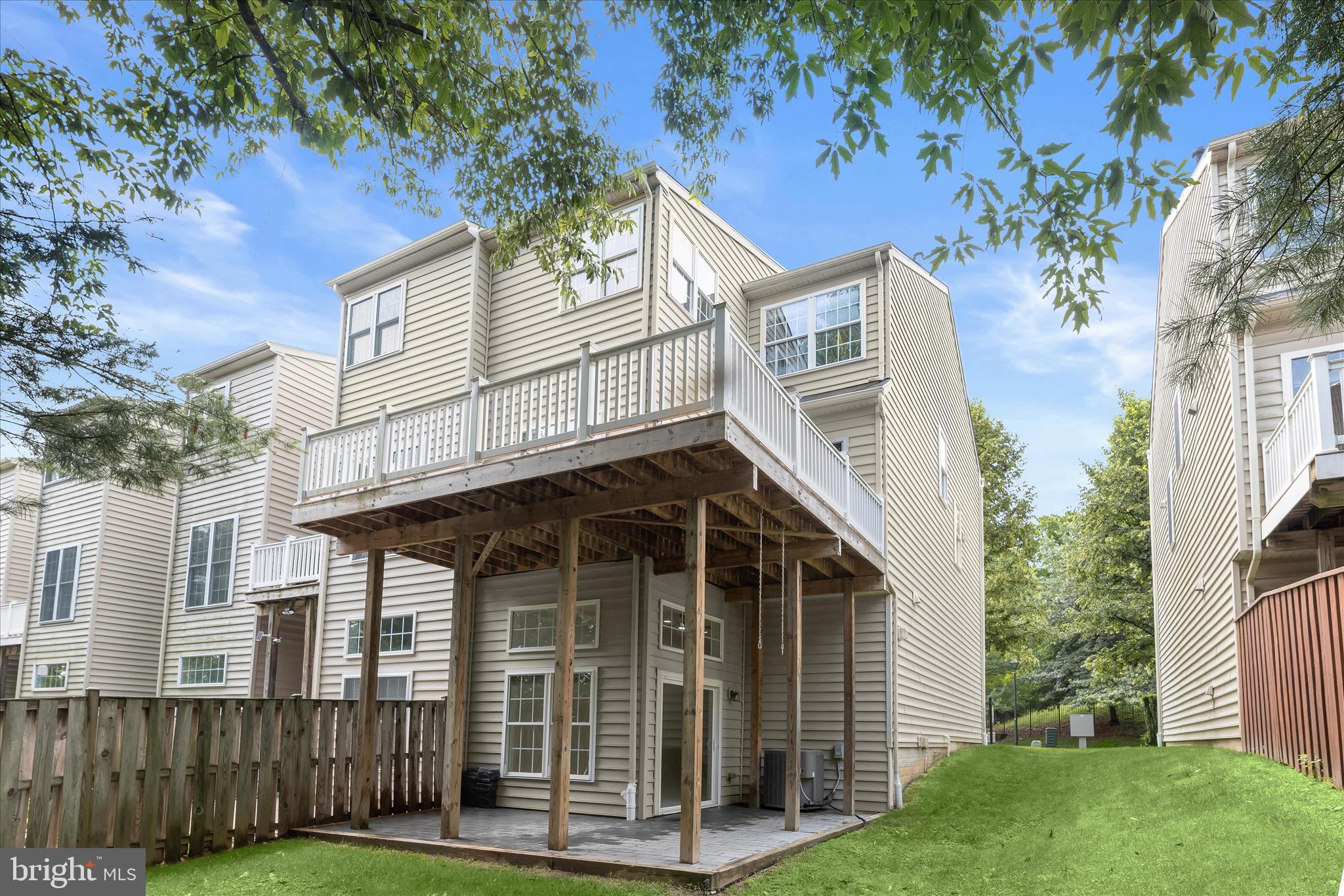 MONTJOY - Residential