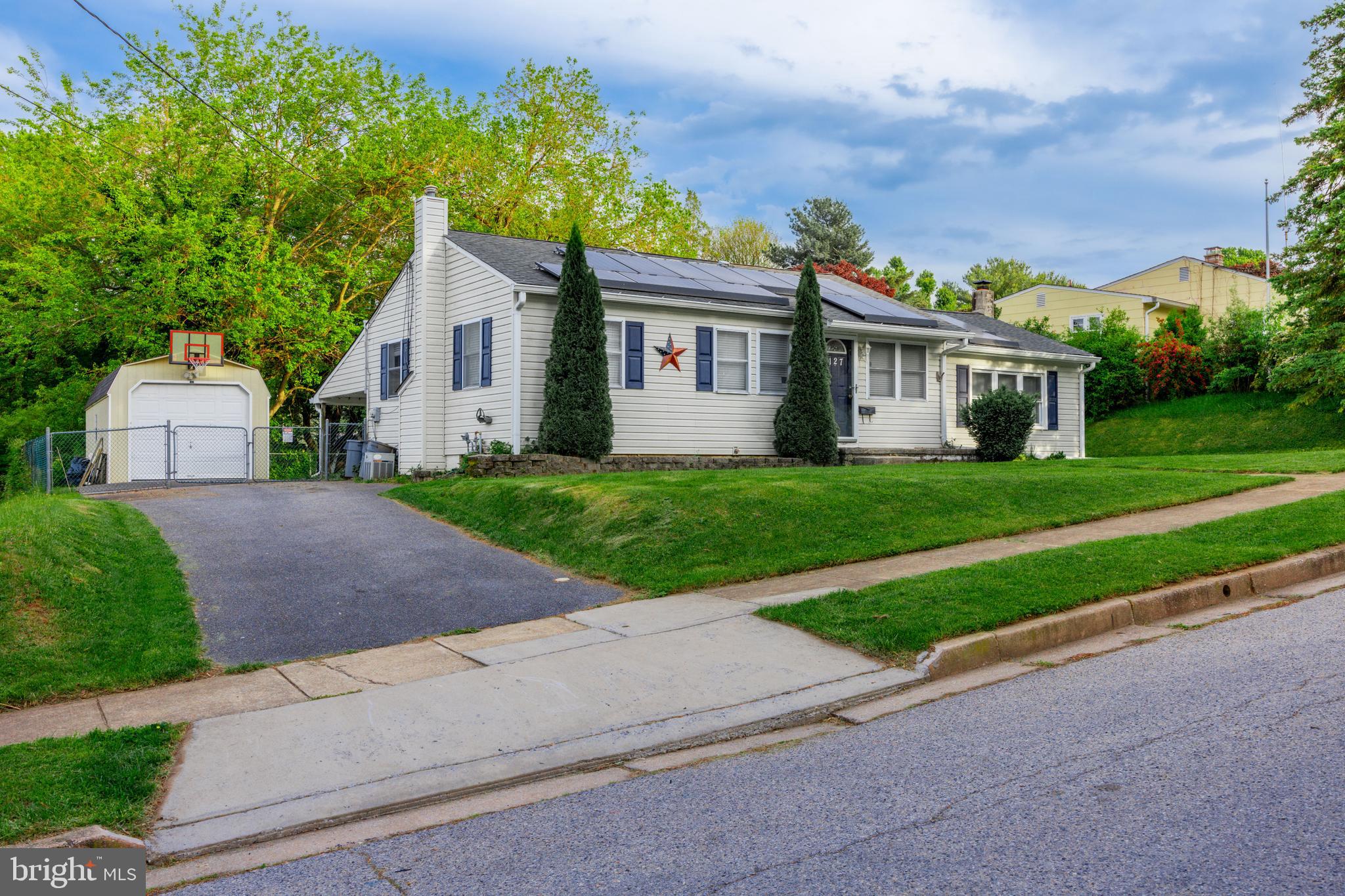 TOLLGATE - Residential