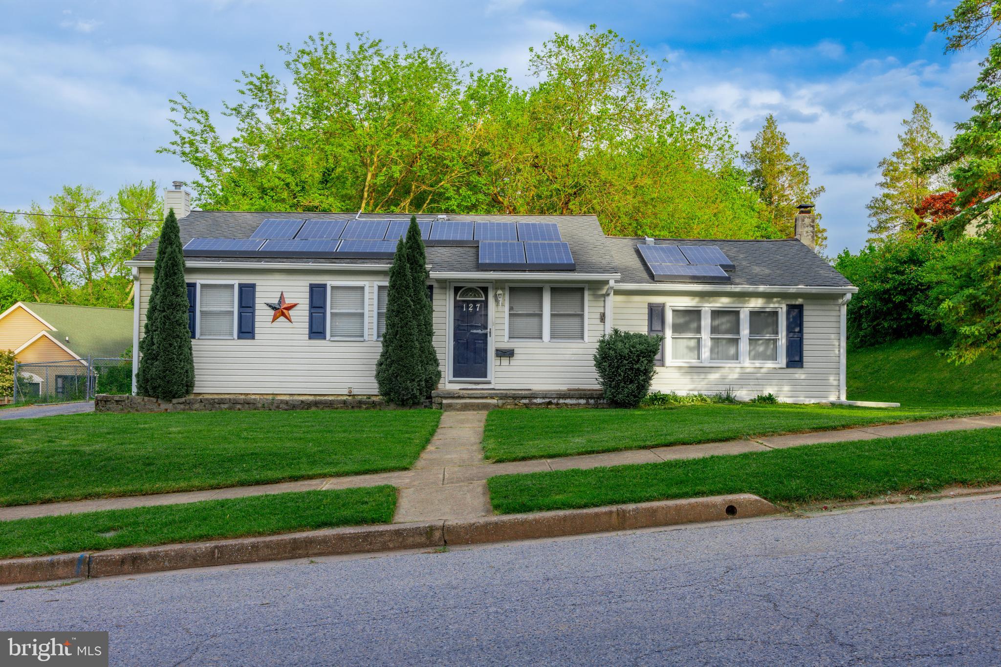 TOLLGATE - Residential