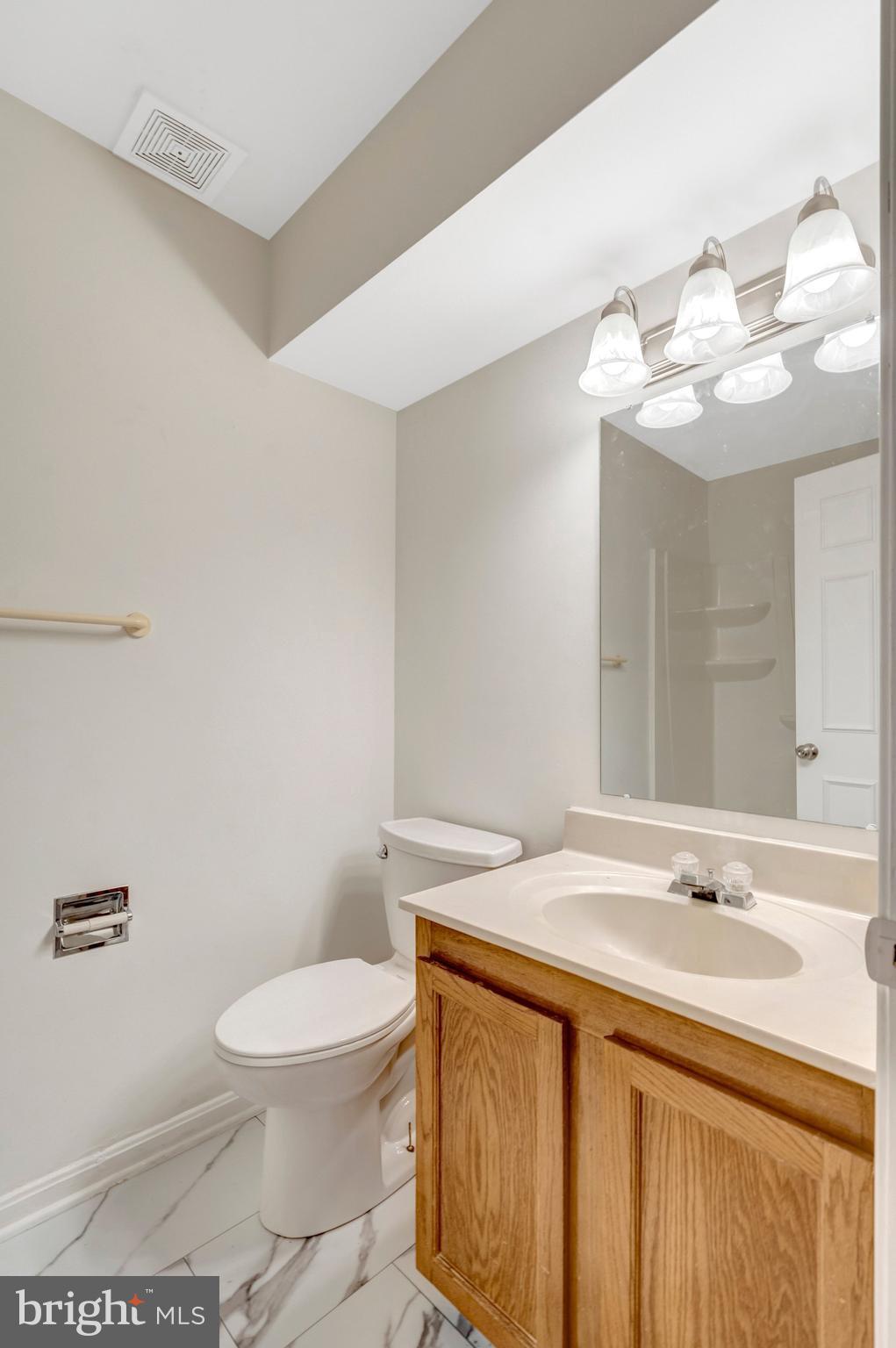 SARATOGA TOWNHOUSES - Residential