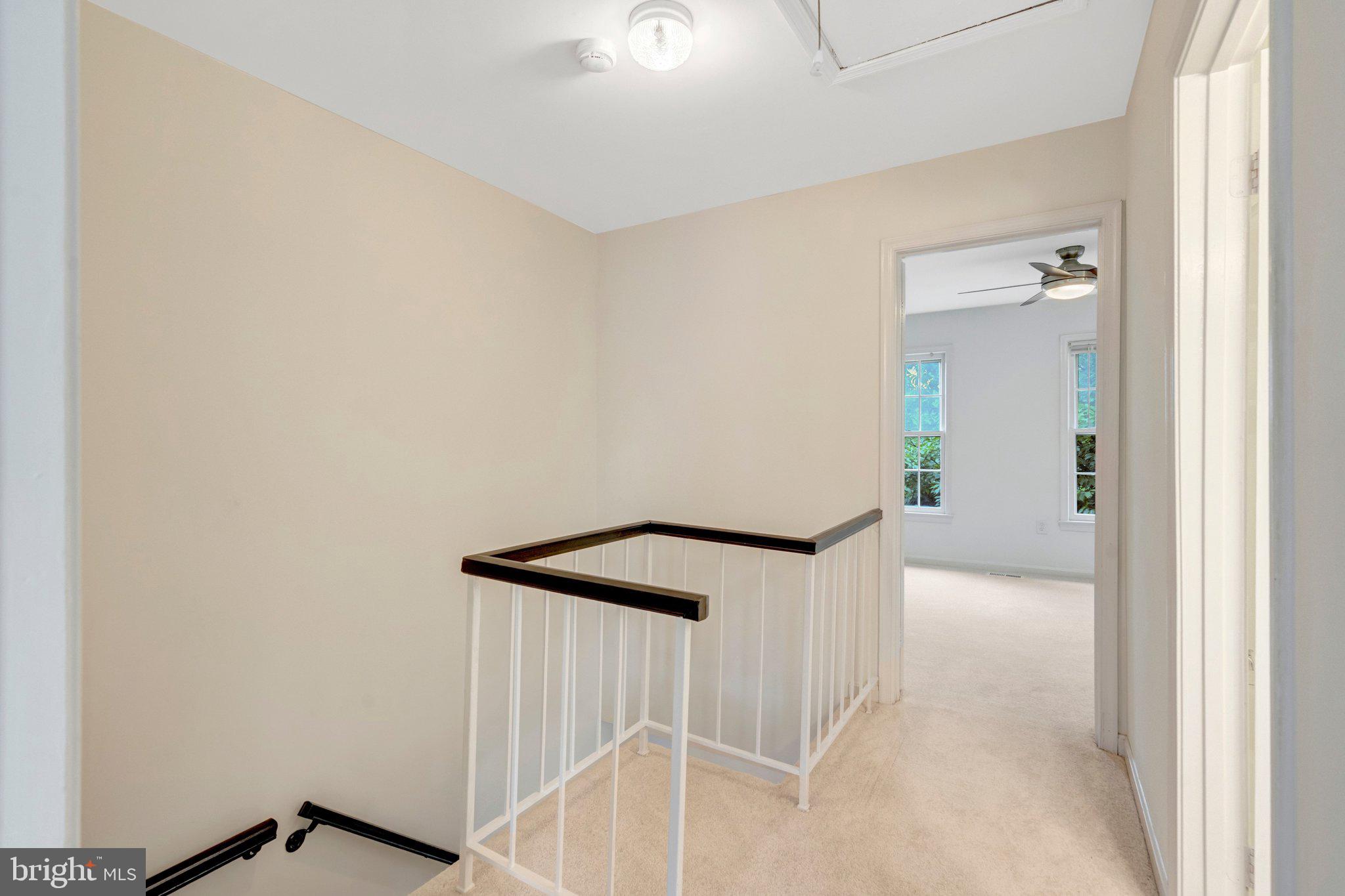 SARATOGA TOWNHOUSES - Residential