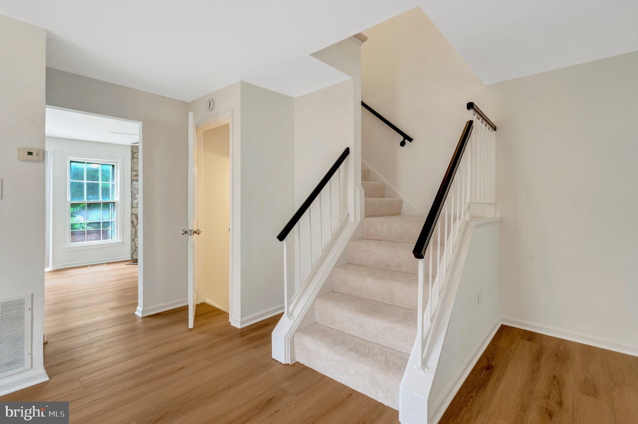 SARATOGA TOWNHOUSES - Residential