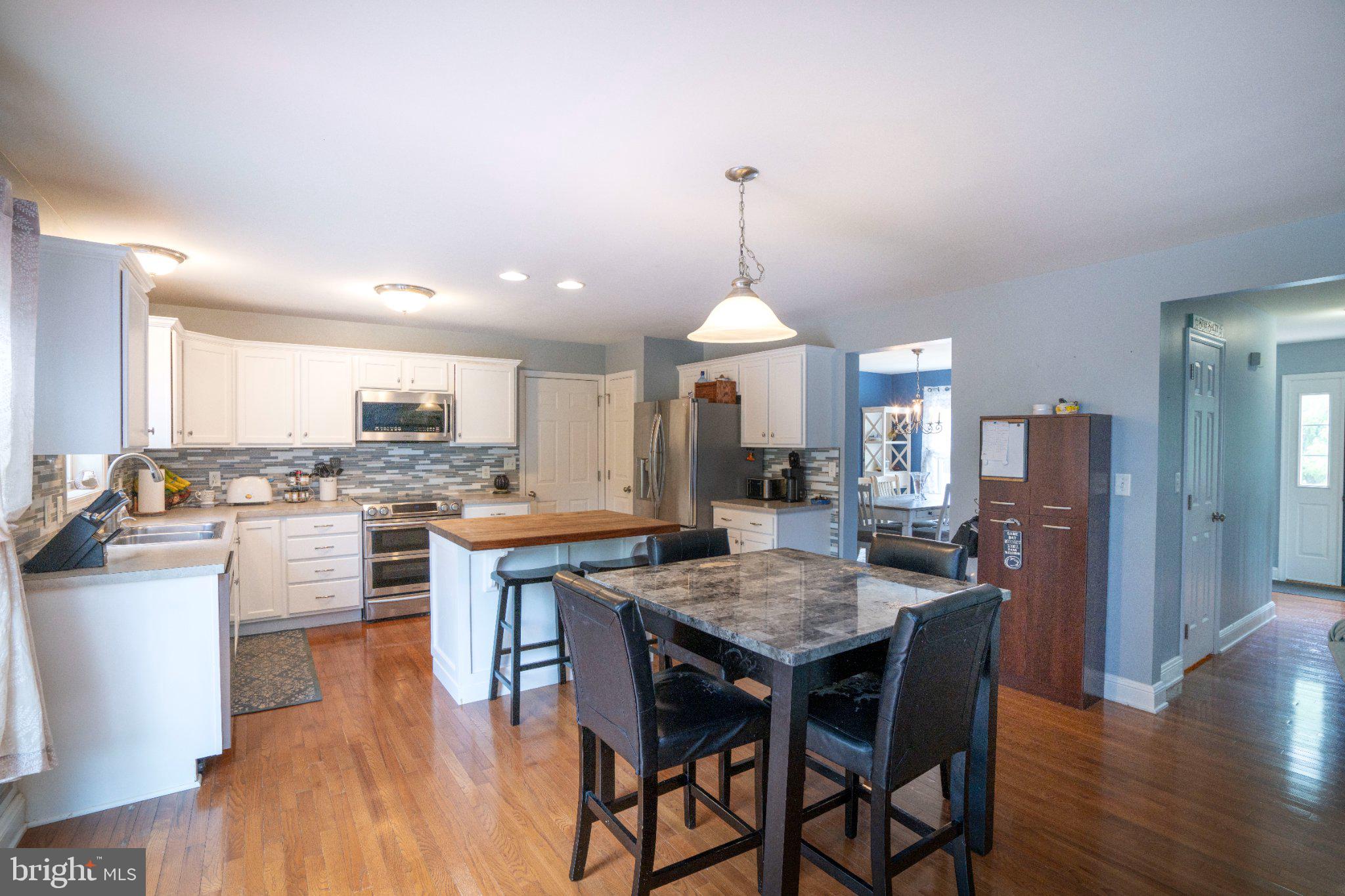 FOREST HEIGHTS - Residential