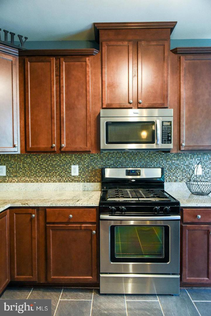 WOODLAND PARK AT WILDEWOOD - Residential Lease
