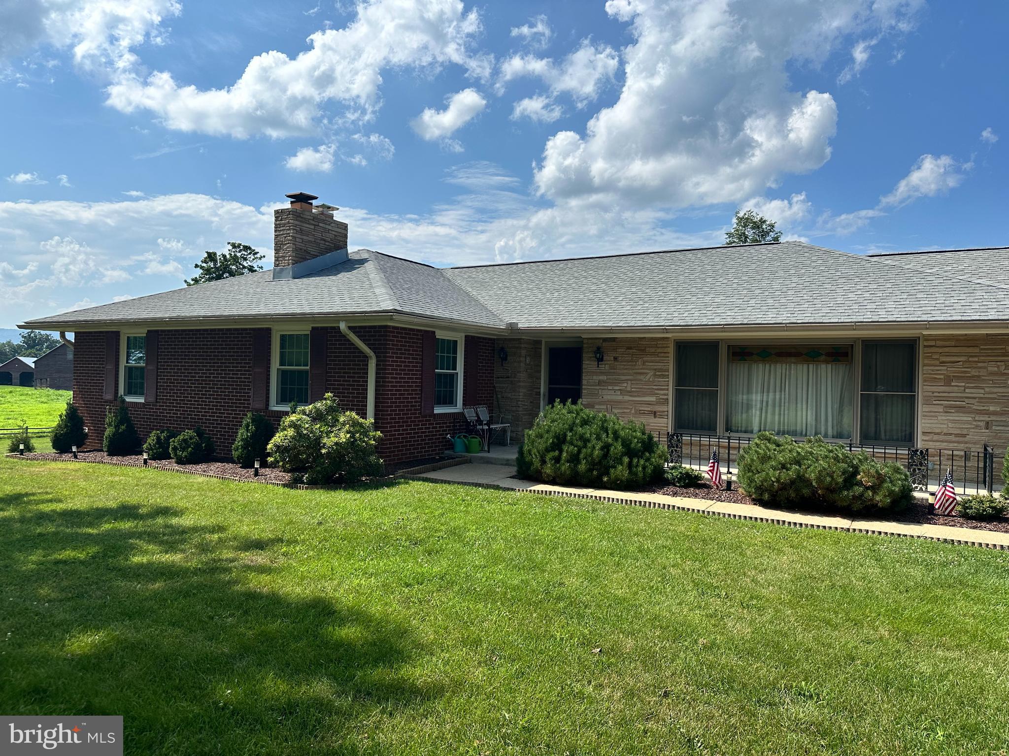CEDAR KNOLL - Residential