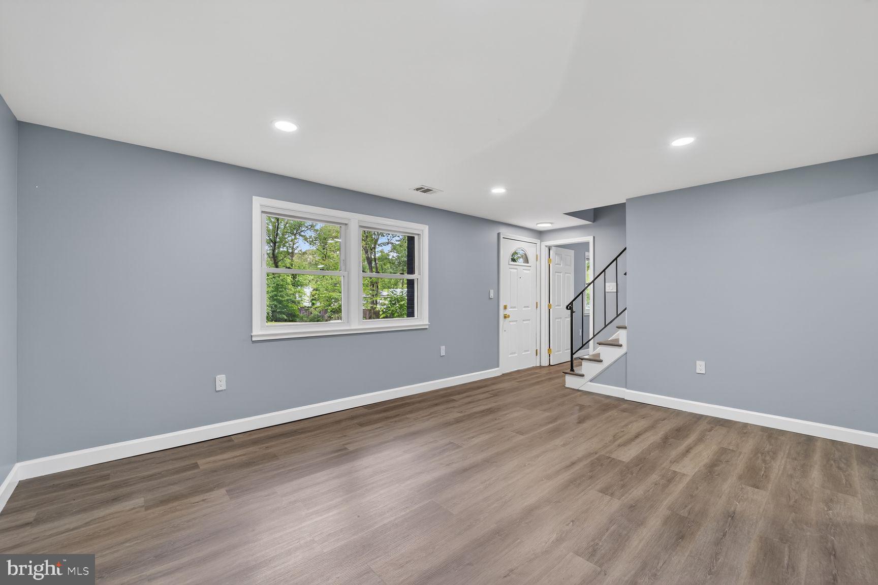 MARLBORO MEADOWS - Residential