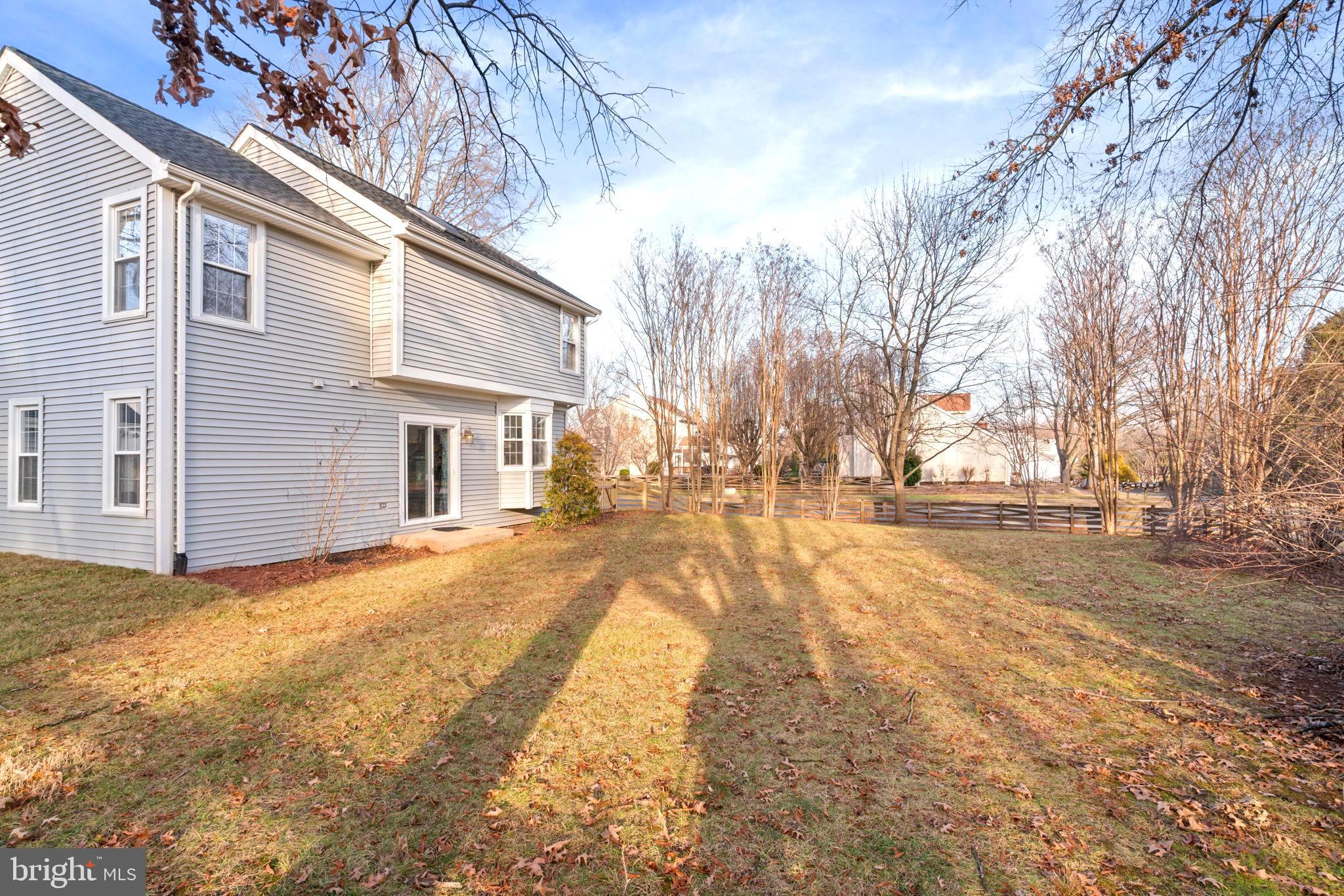 CHANTILLY HIGHLANDS - Residential
