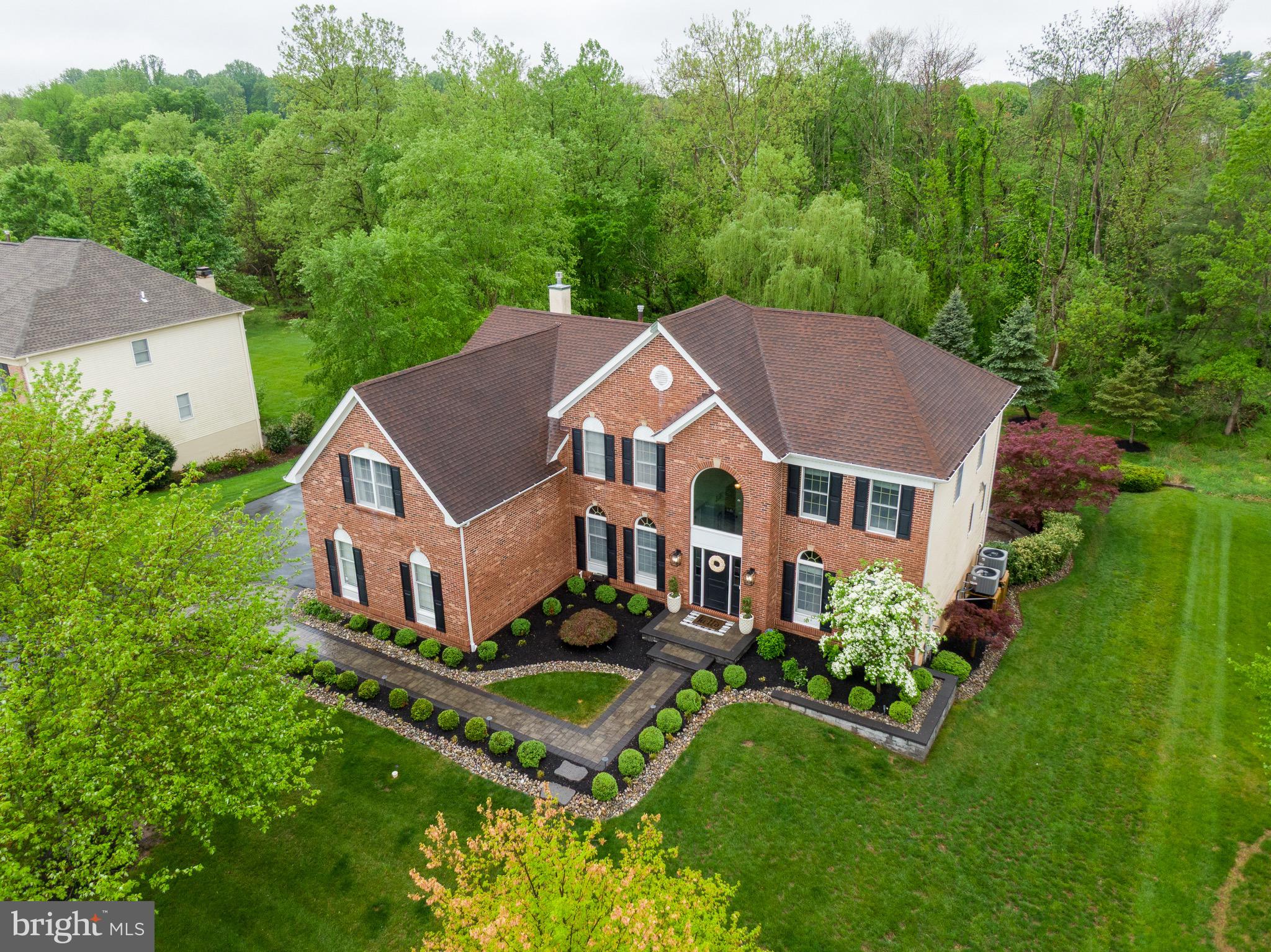 BRIDLE ESTATES - Residential