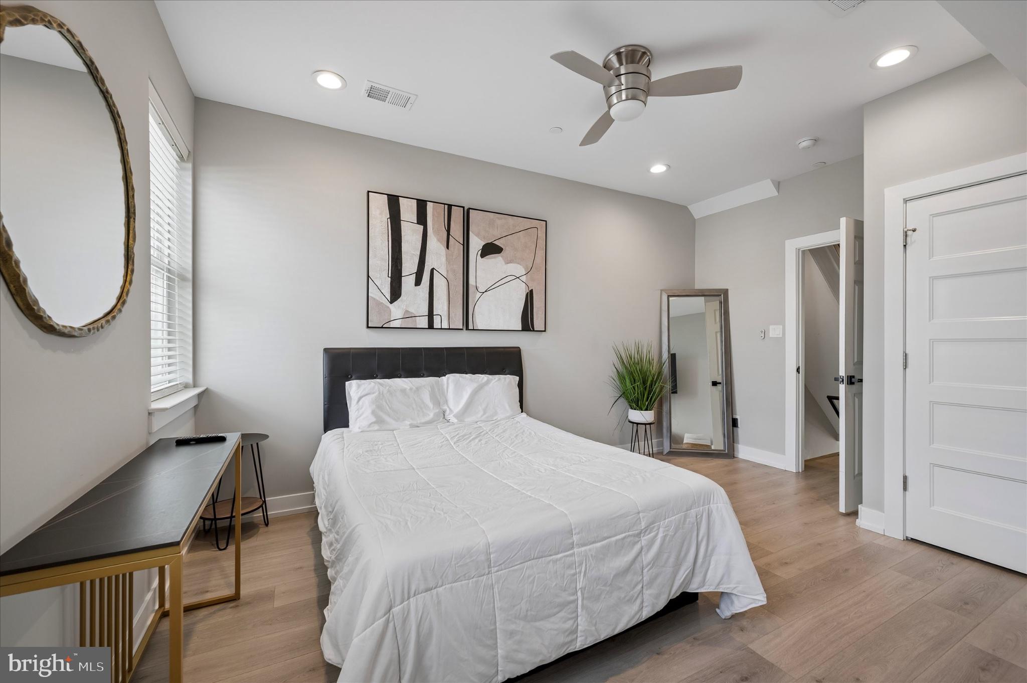 WEST KENSINGTON - Residential