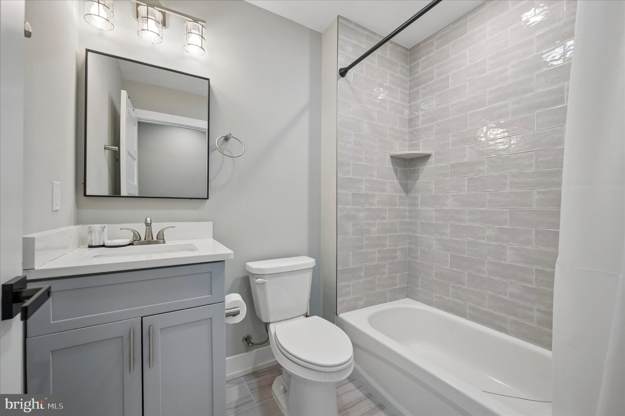 WEST KENSINGTON - Residential