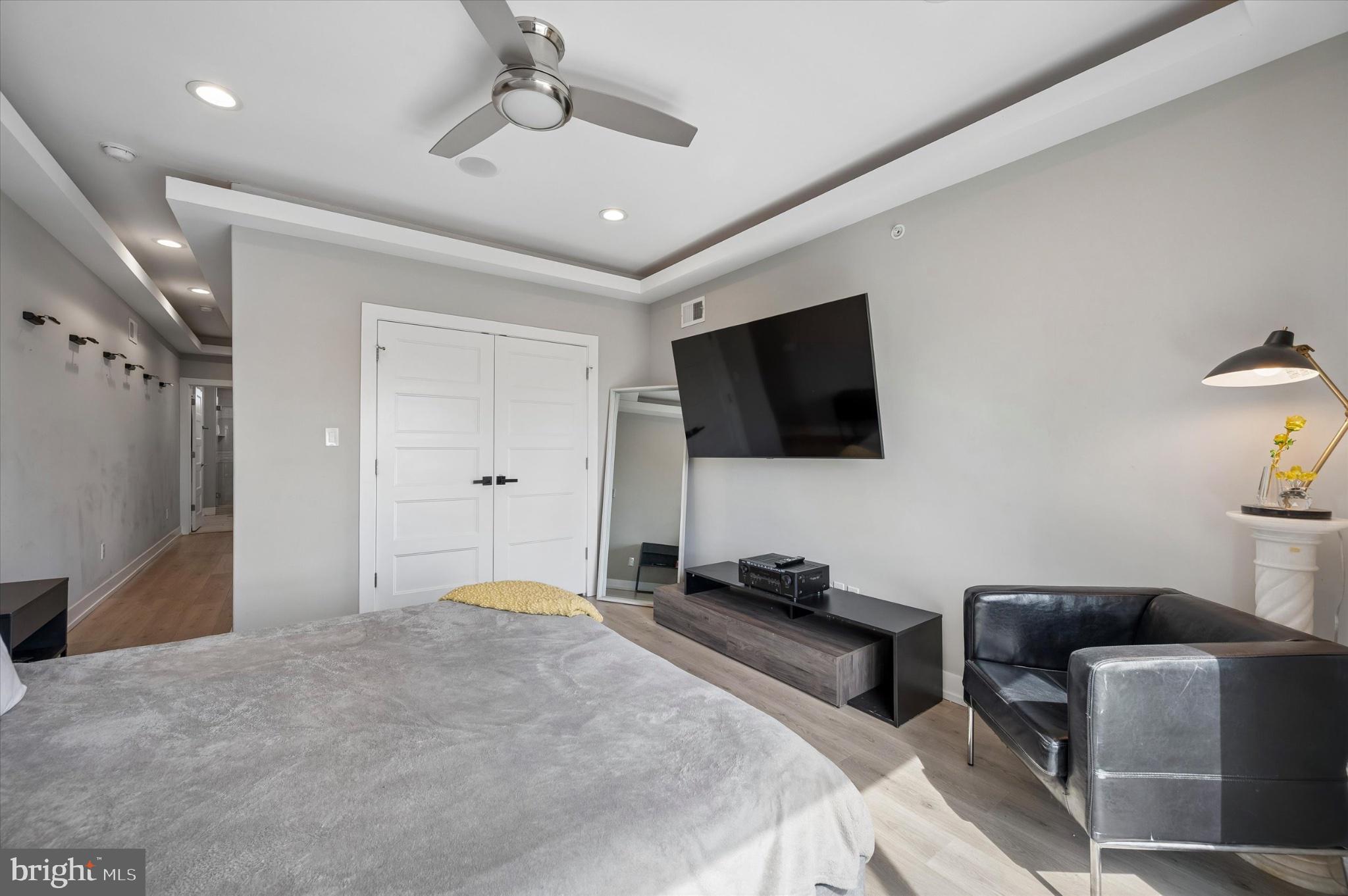 WEST KENSINGTON - Residential