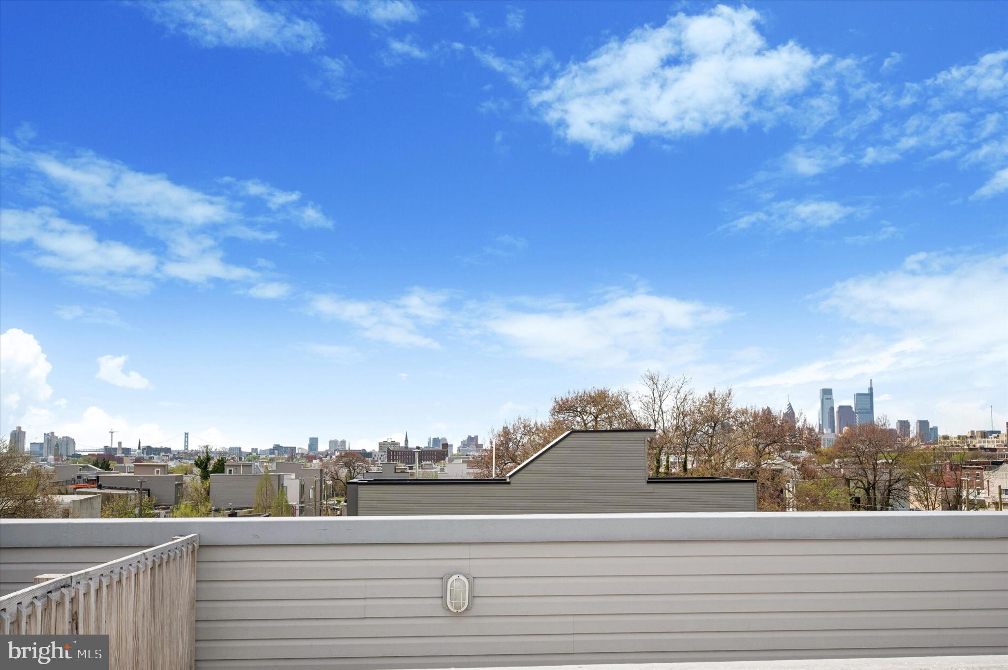 WEST KENSINGTON - Residential